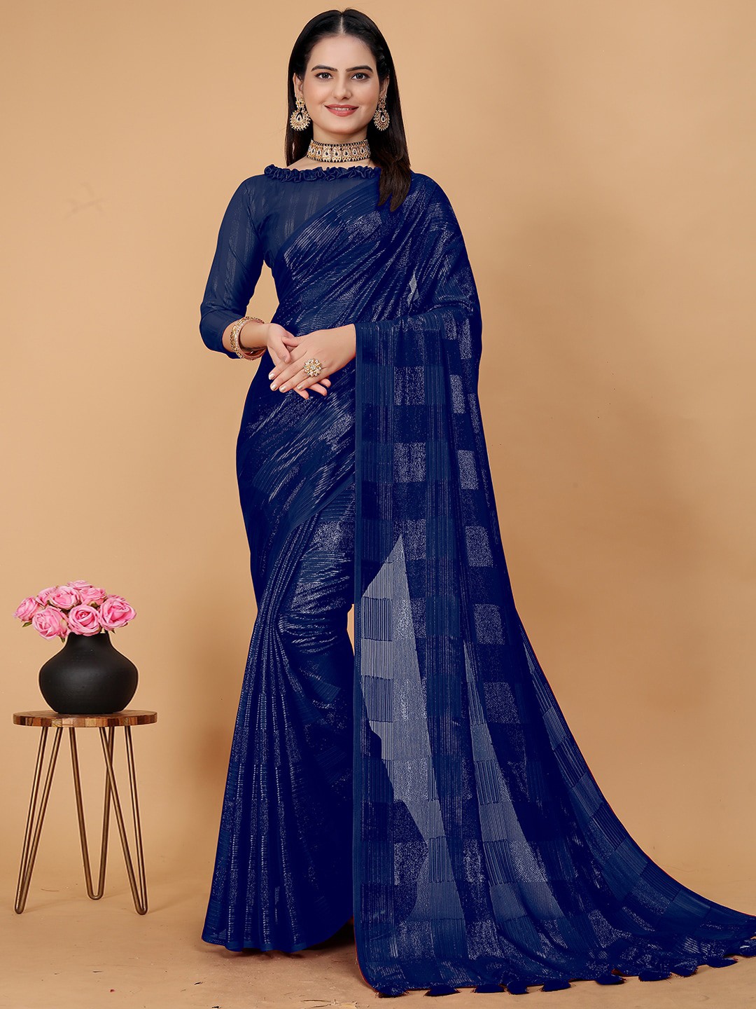 

K 5 Fashion Woven Design Checked Zari Saree, Navy blue