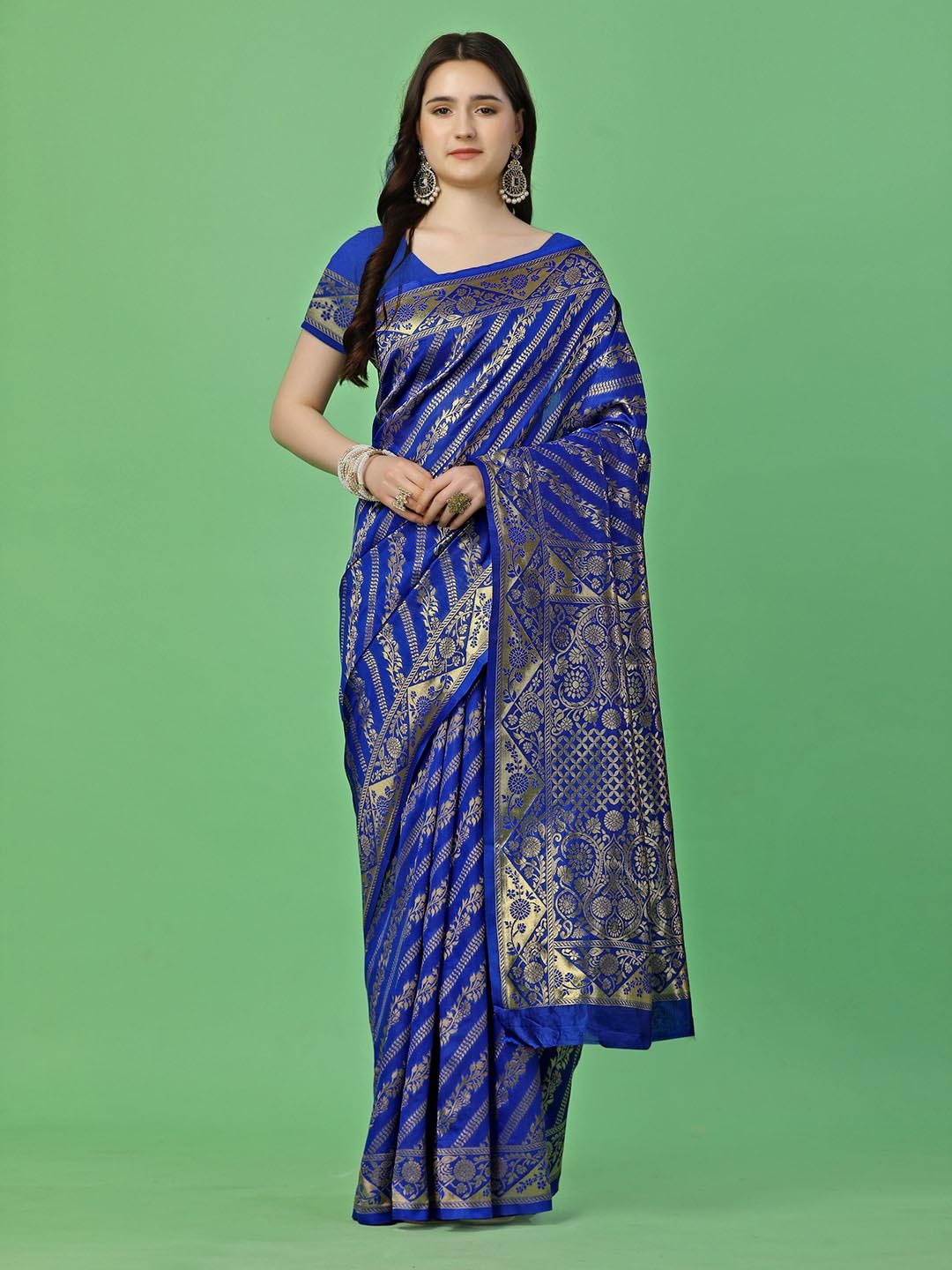 

Leelavati Ethnic Motifs Woven Design Zari Pure Silk Kanjeevaram Saree, Blue