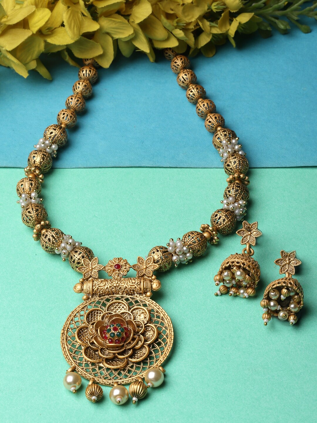 

ADIVA Gold Plated Stone Studded Jewellery Set