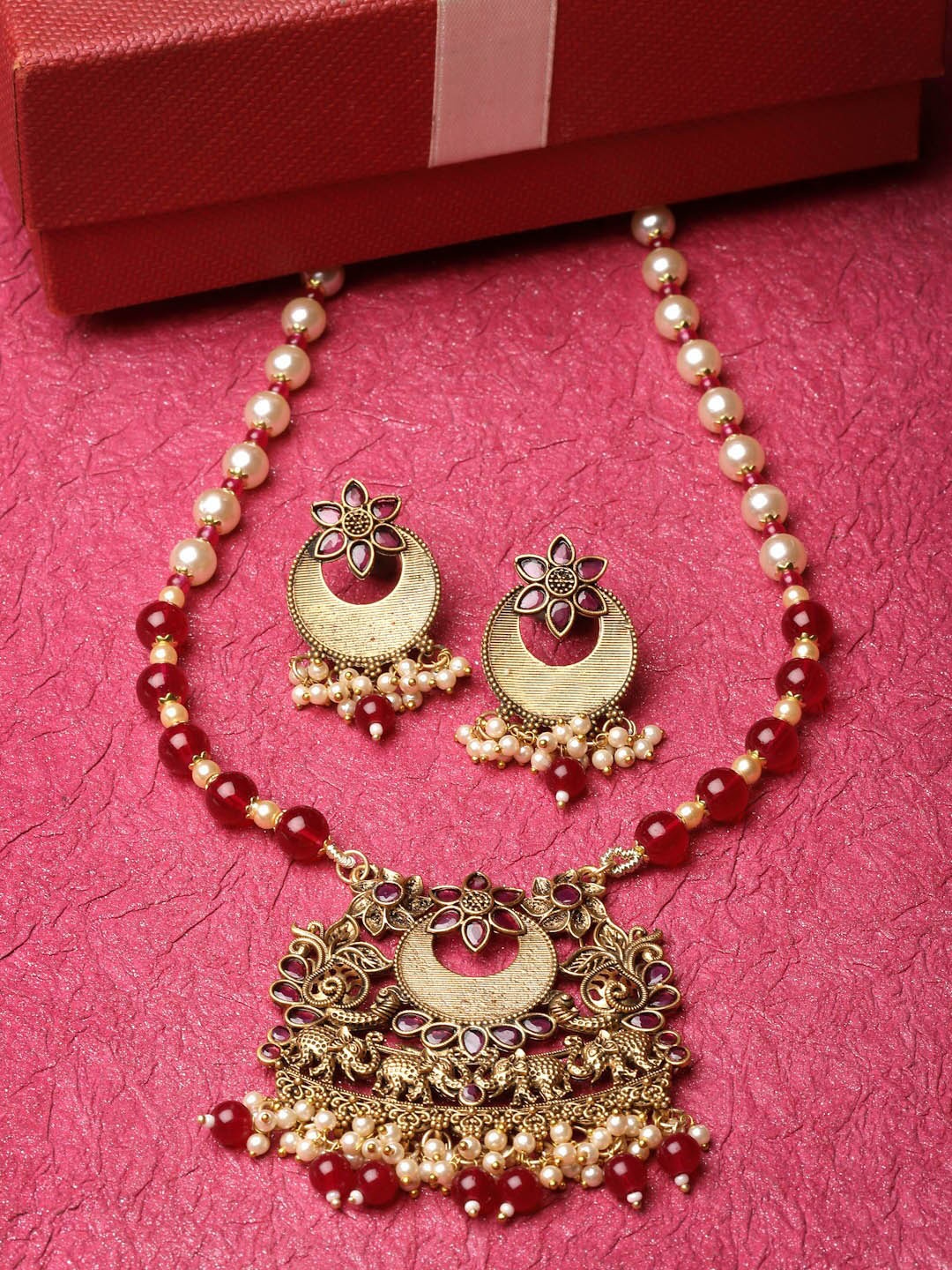 

ADIVA Gold-Plated Stone Studded & Pearl Beaded Necklace & Earrings