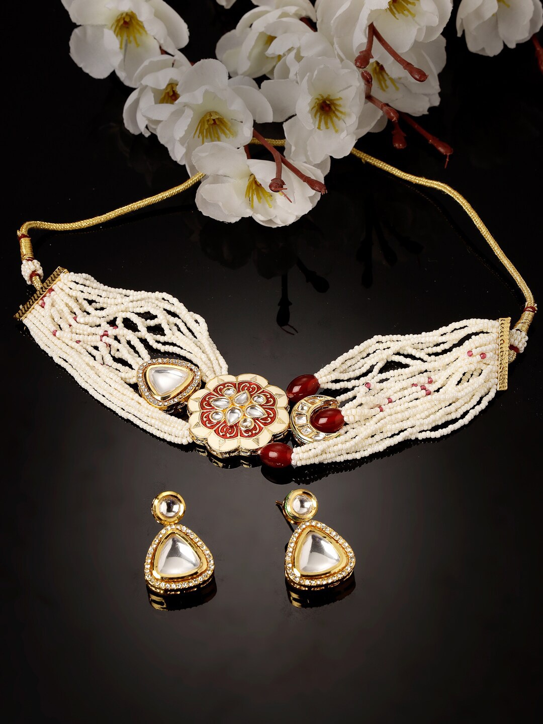 

ADIVA Gold-Plated Kundan Stones Studded And Pearls Beaded Necklace & Earrings