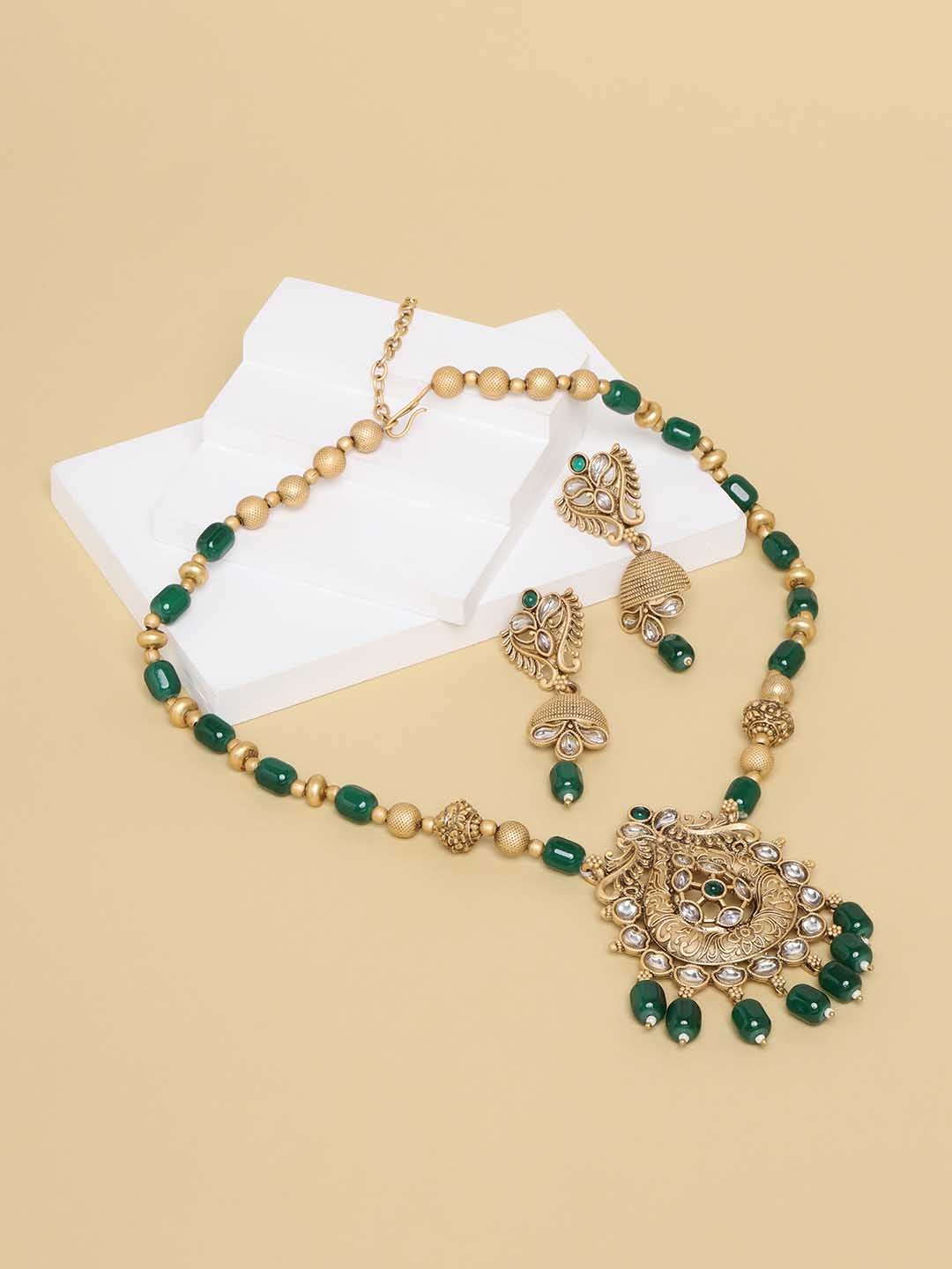 

ADIVA Gold-Plated Kundan Stone Studded & Beaded Jewellery Set