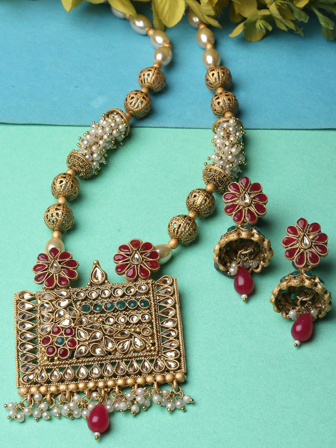 

ADIVA Gold-Plated Kundan-Studded & Beaded Jewellery Set