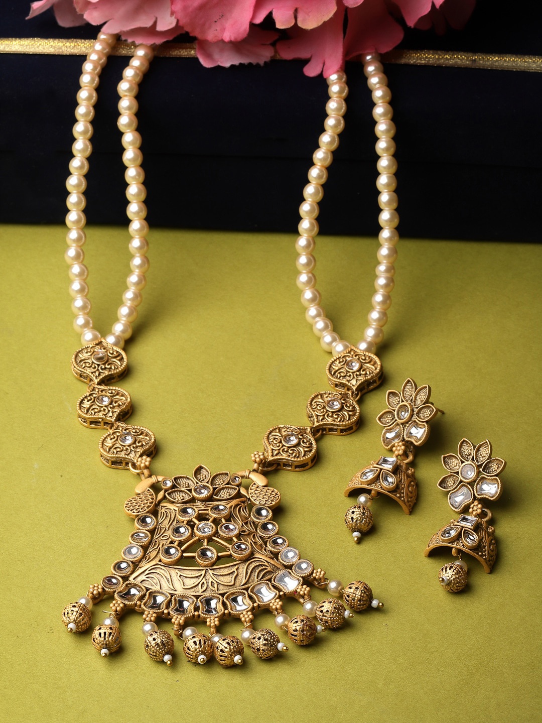 

ADIVA Gold-Plated Artificial-Stones Studded & Beaded Necklace And Earrings