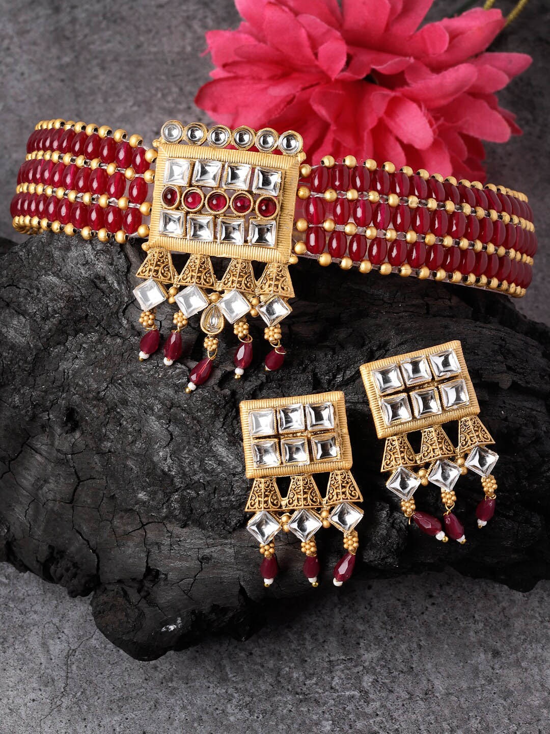 

ADIVA Gold-Plated Kundan-Studded & Pearl-Beaded Jewellery Set