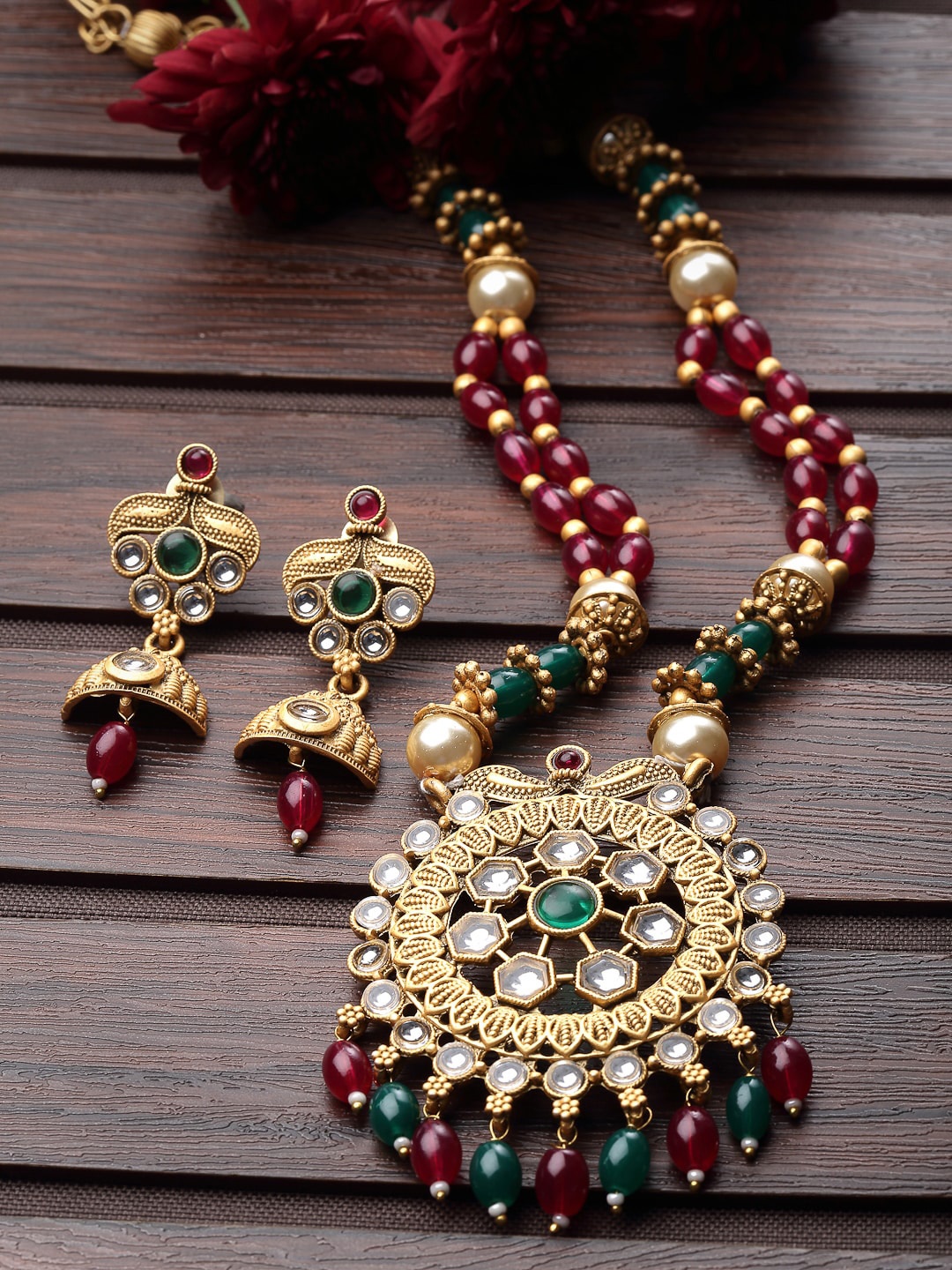 

ADIVA Gold-Plated Kundan Studded & Beaded Jewellery Set