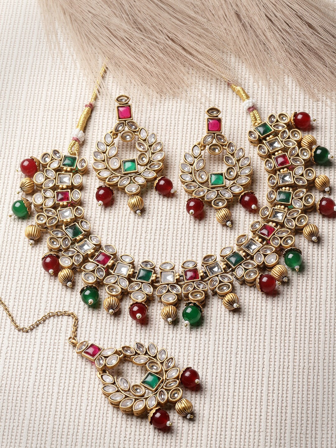 

ADIVA Gold-Plated Kundan Stones Studded Jewellery Set