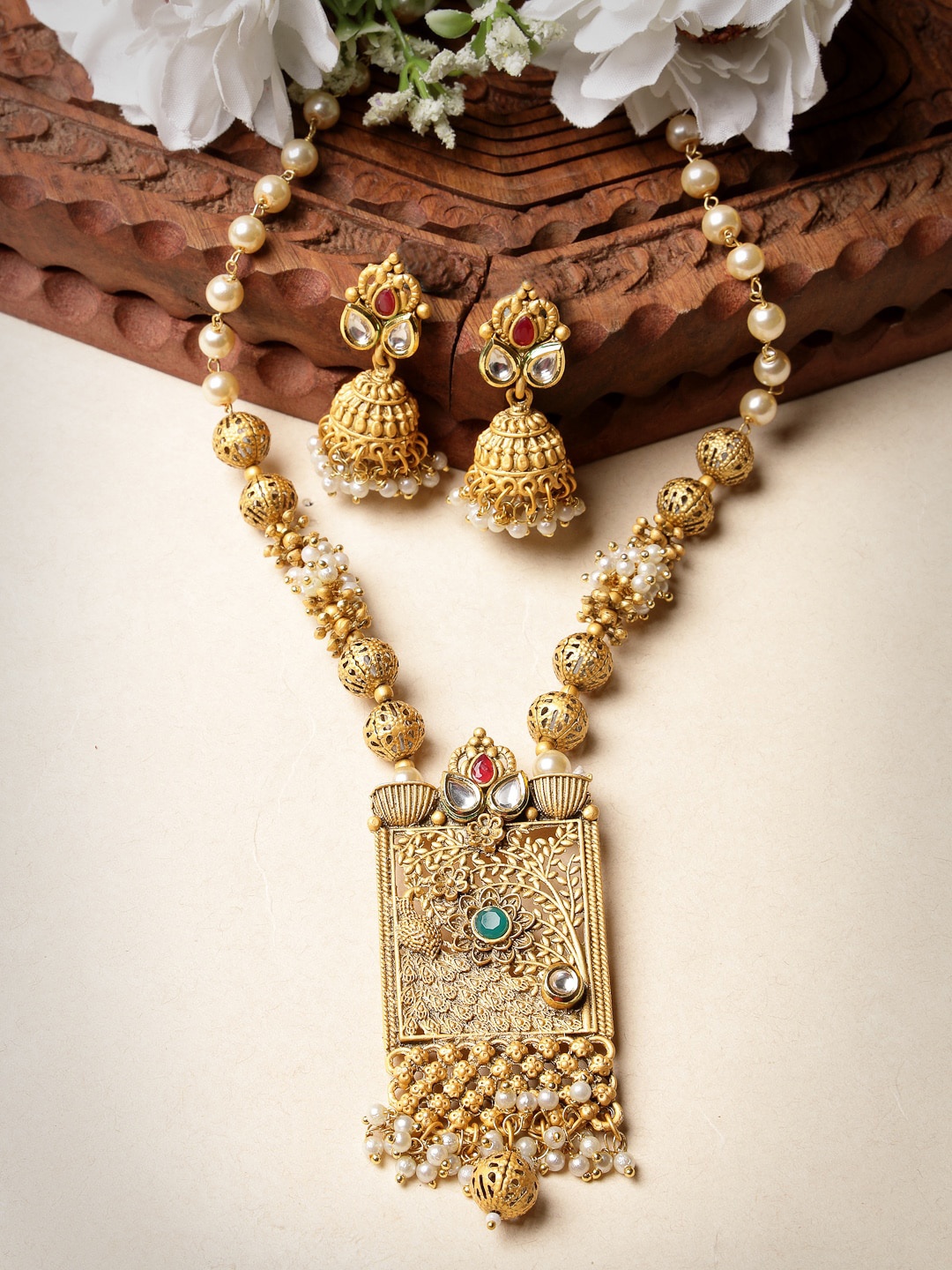 

ADIVA Gold-Plated Kundan-Studded & Beaded Jewellery Set