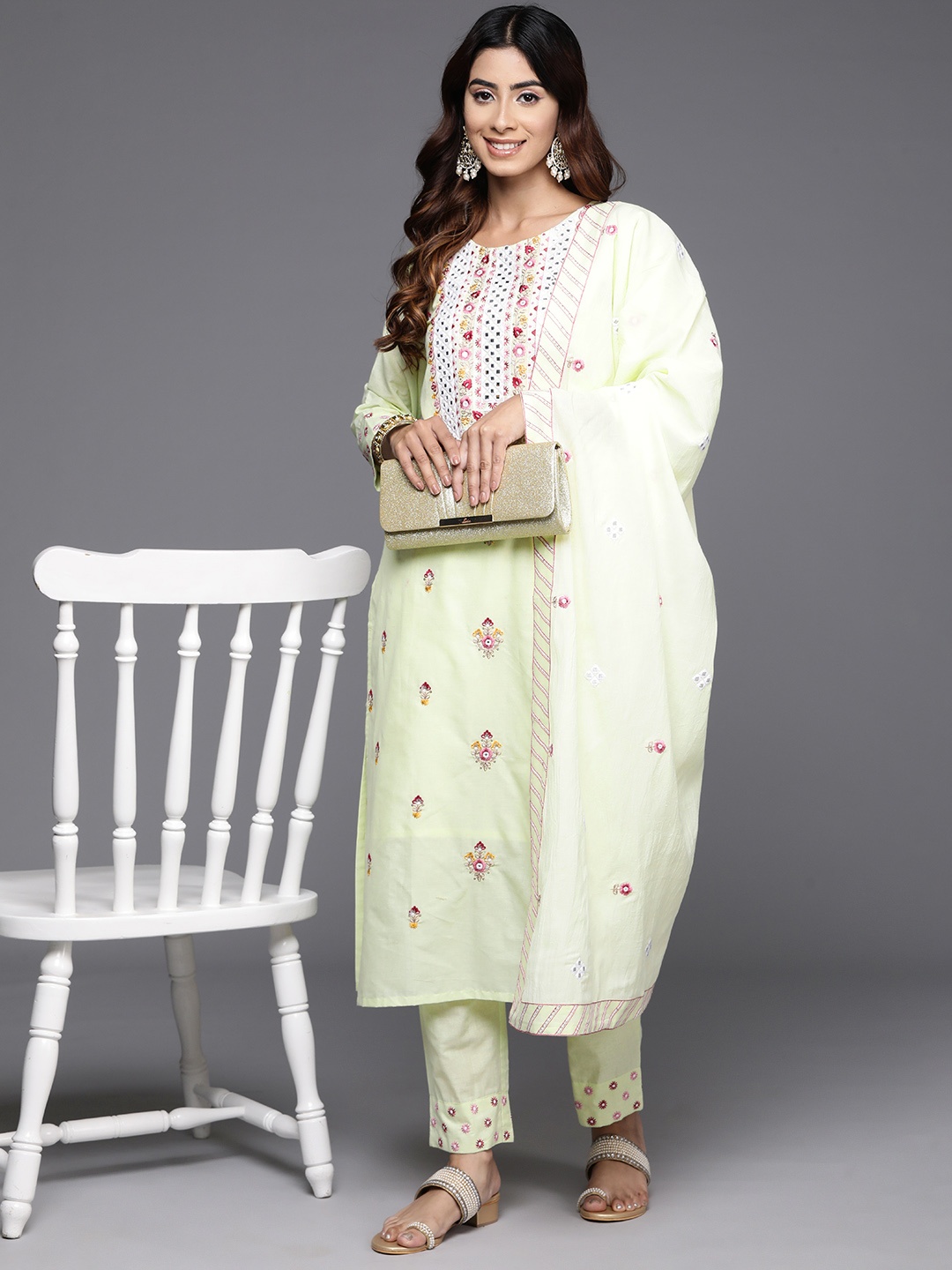 

Varanga Women Floral Embroidered Regular Mirror Work Pure Cotton Kurta with Trousers & With Dupatta, Green