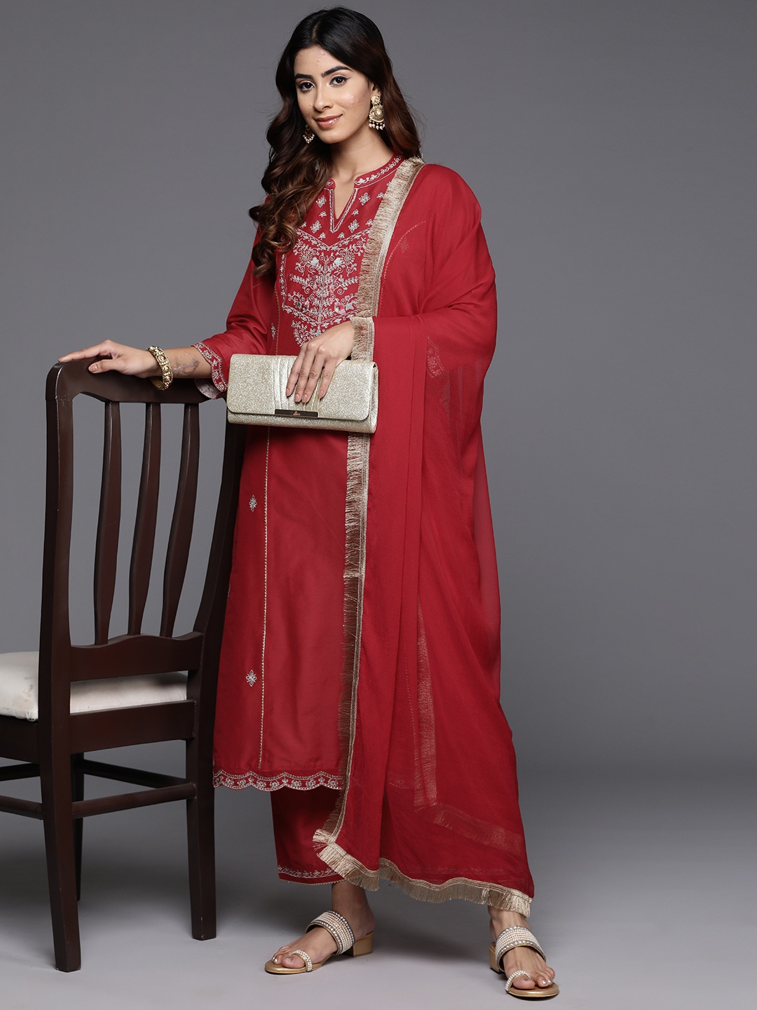 

Varanga Women Floral Embroidered Regular Kurta with Trousers & With Dupatta, Red