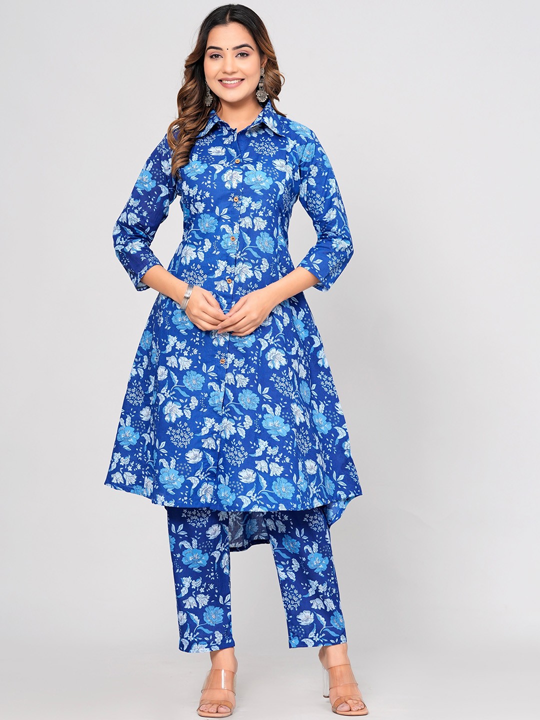 

SIJOPA Floral Printed Regular Kurta With Trouser, Blue