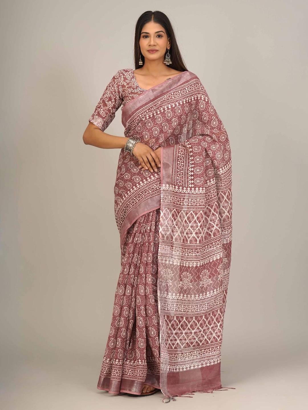 

KIAARON Ethnic Motifs Zari Block Printed Saree, Purple