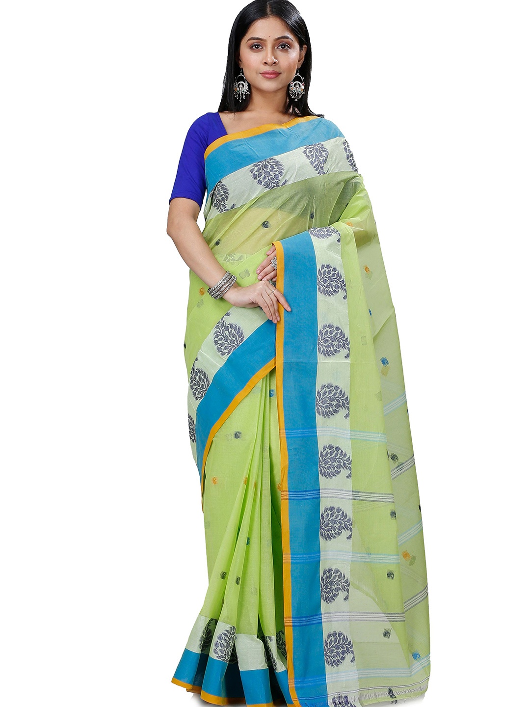 

PuJoy Ethnic Motifs Woven Design Pure Cotton Taant Saree, Green