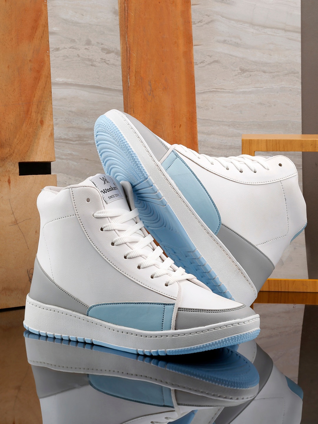 

Woakers Men Mid-Top Lace-Ups Sneakers, White