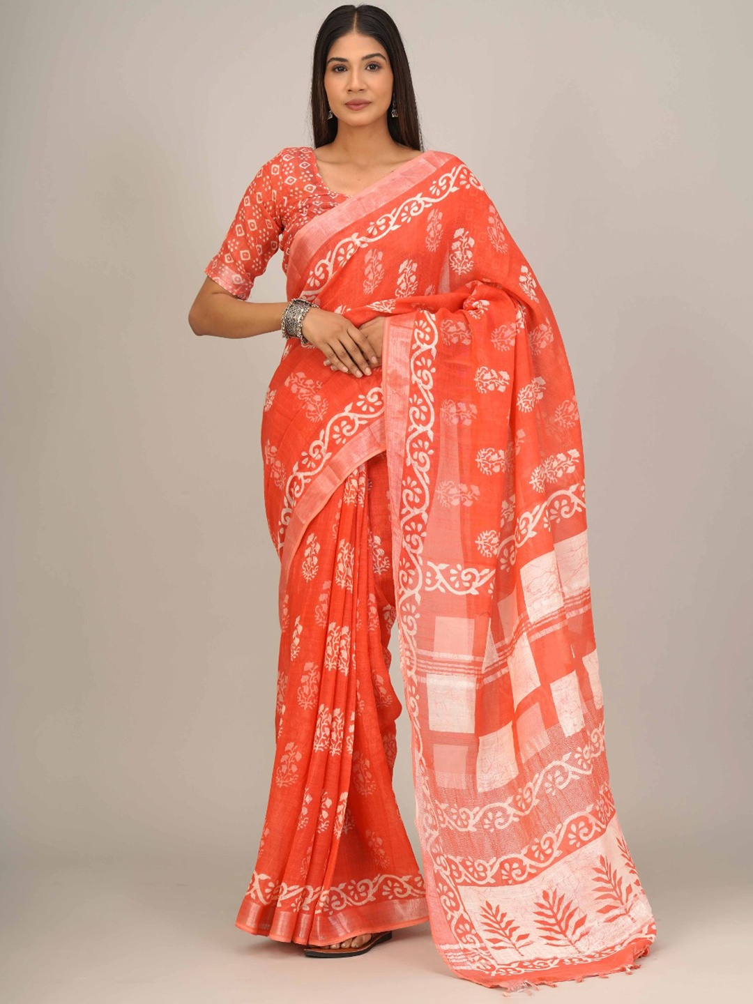 

JALTHER Ethnic Motifs Printed Zari Block Print Saree, Orange