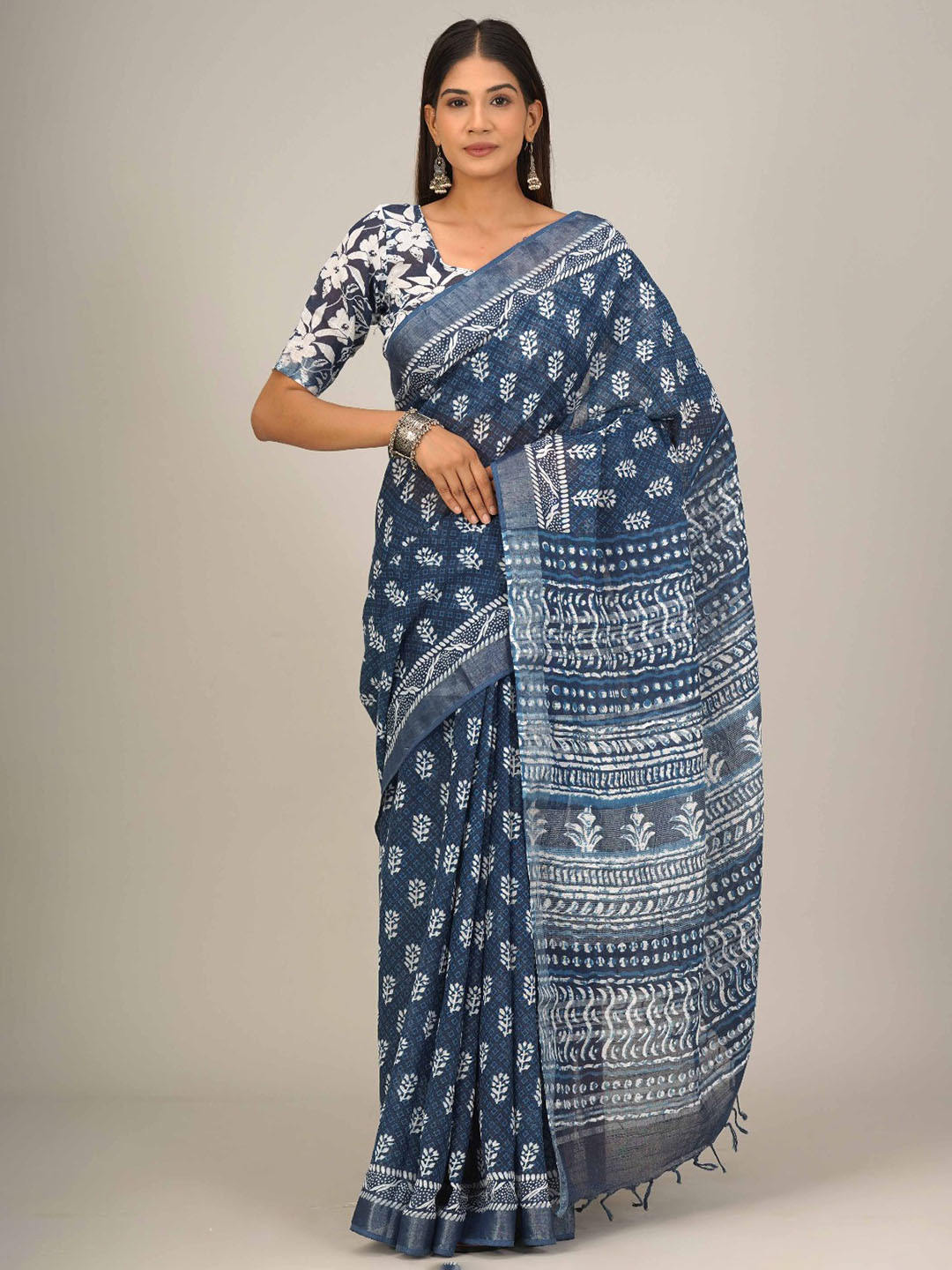 

JALTHER Ethnic Motifs Block Printed Zari Cotton Linen Saree, Blue