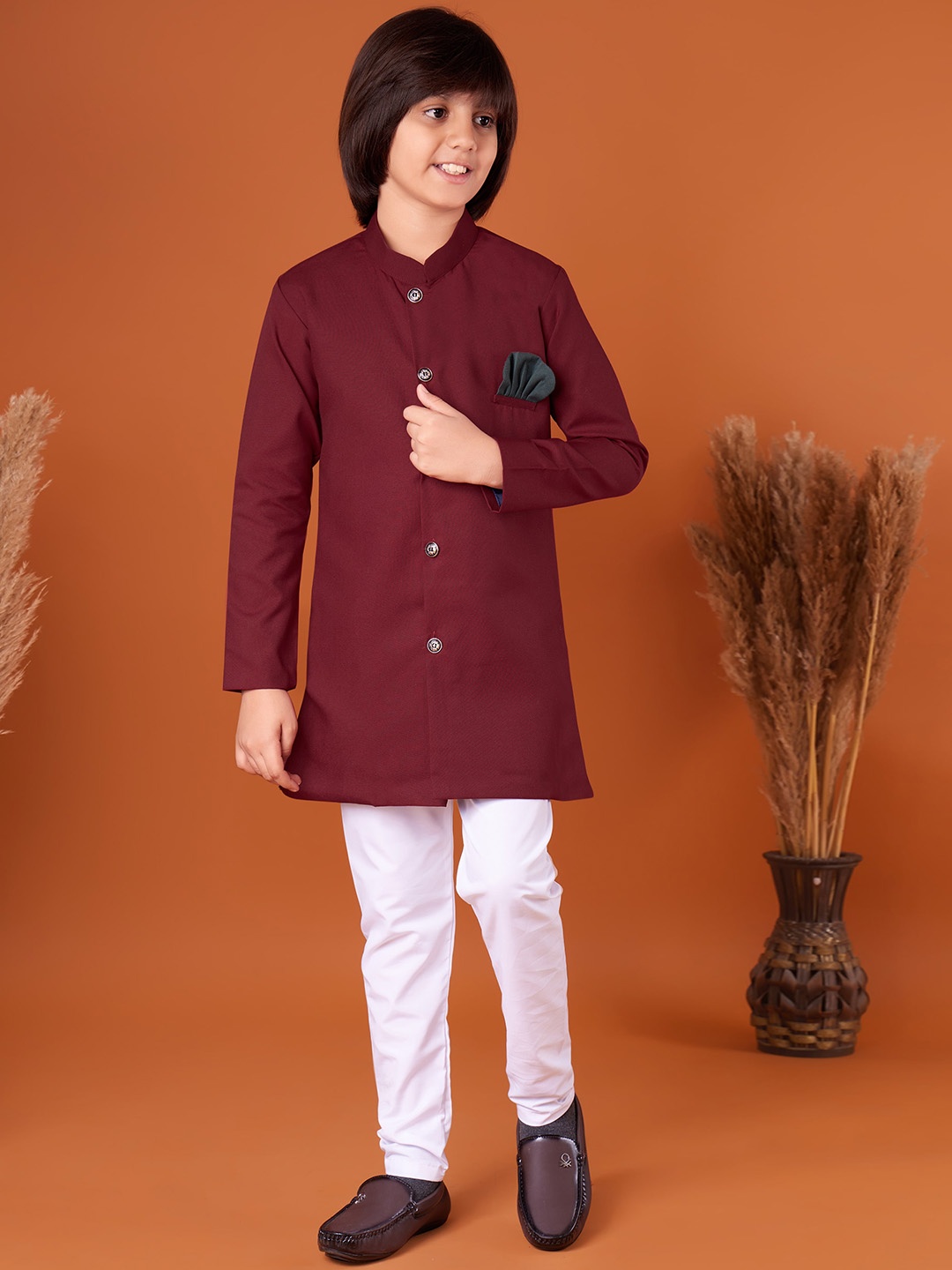 

BAESD Boys Mandarin Collar Long Sleeves Kurta with Pyjamas, Maroon