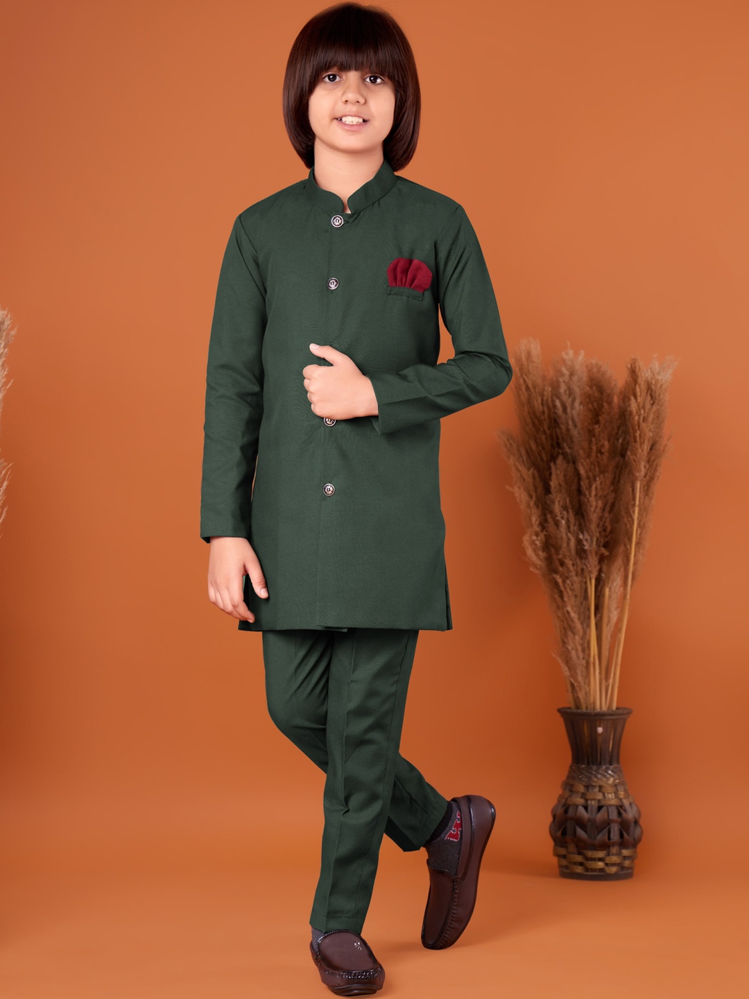 

BAESD Boys Regular Kurta With Trousers, Green