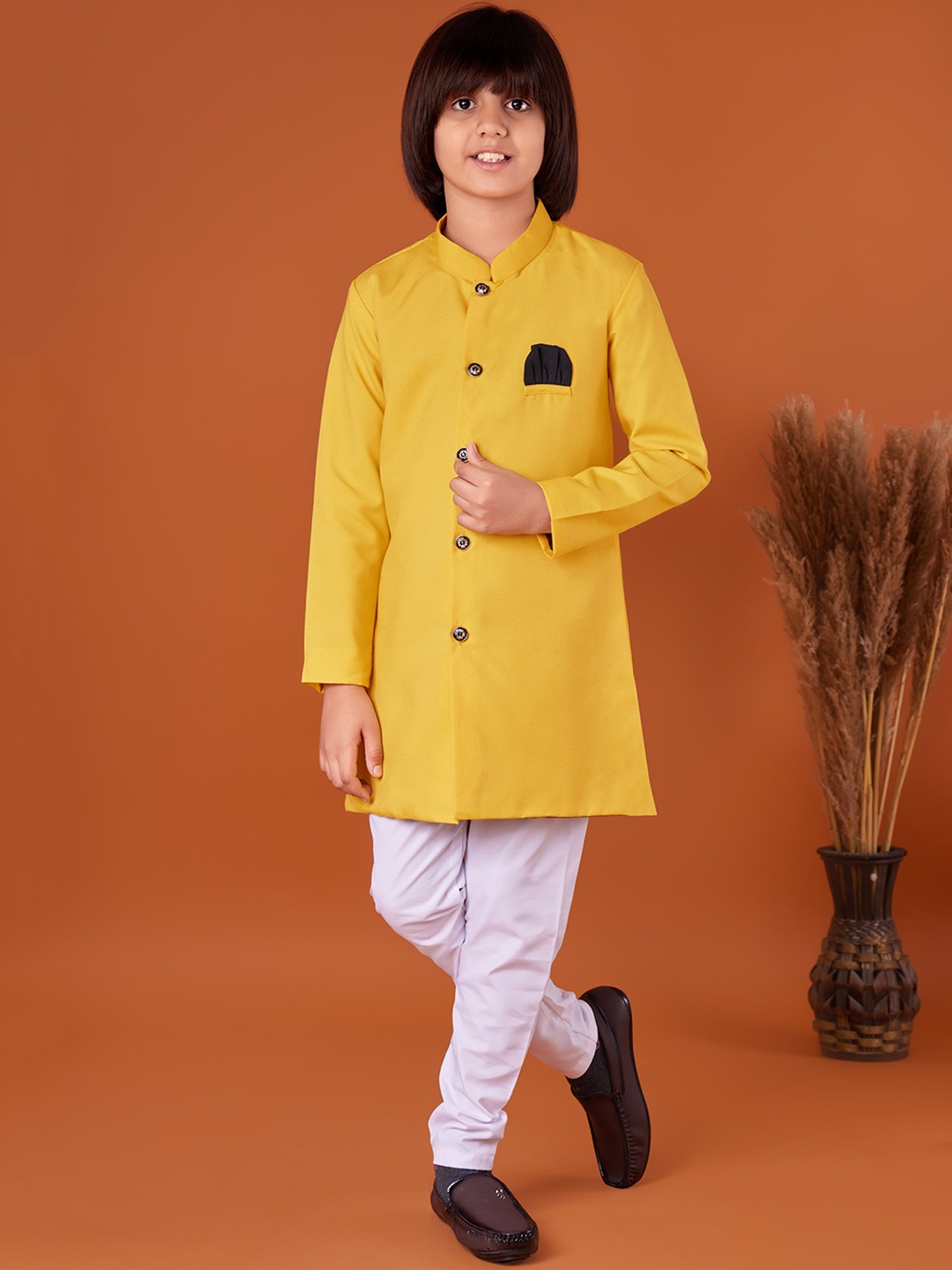 

BAESD Boys Mandarin Collar Long Sleeves Kurta with Pyjamas, Yellow