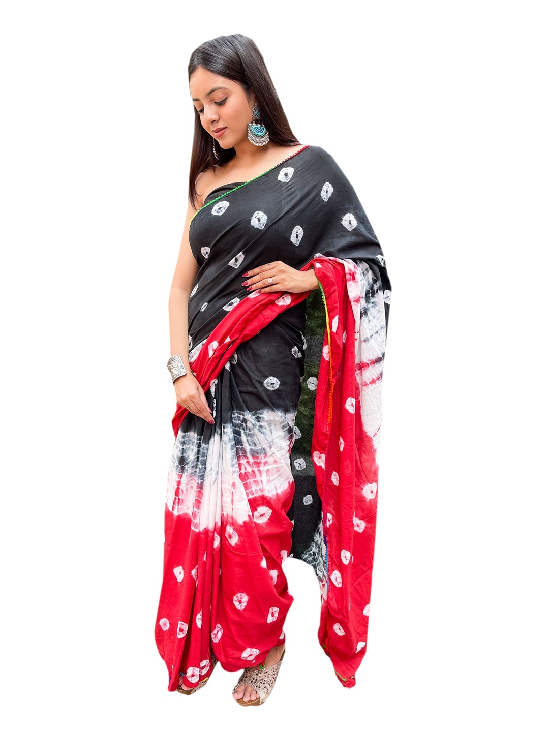 

Sanganeri Print Tie and Dye Printed Pure Cotton Ikat Saree, Black
