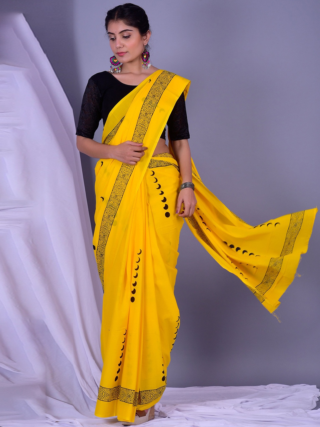 

Sanganeri Print Geometric Printed Pure Cotton Bagru Saree, Yellow
