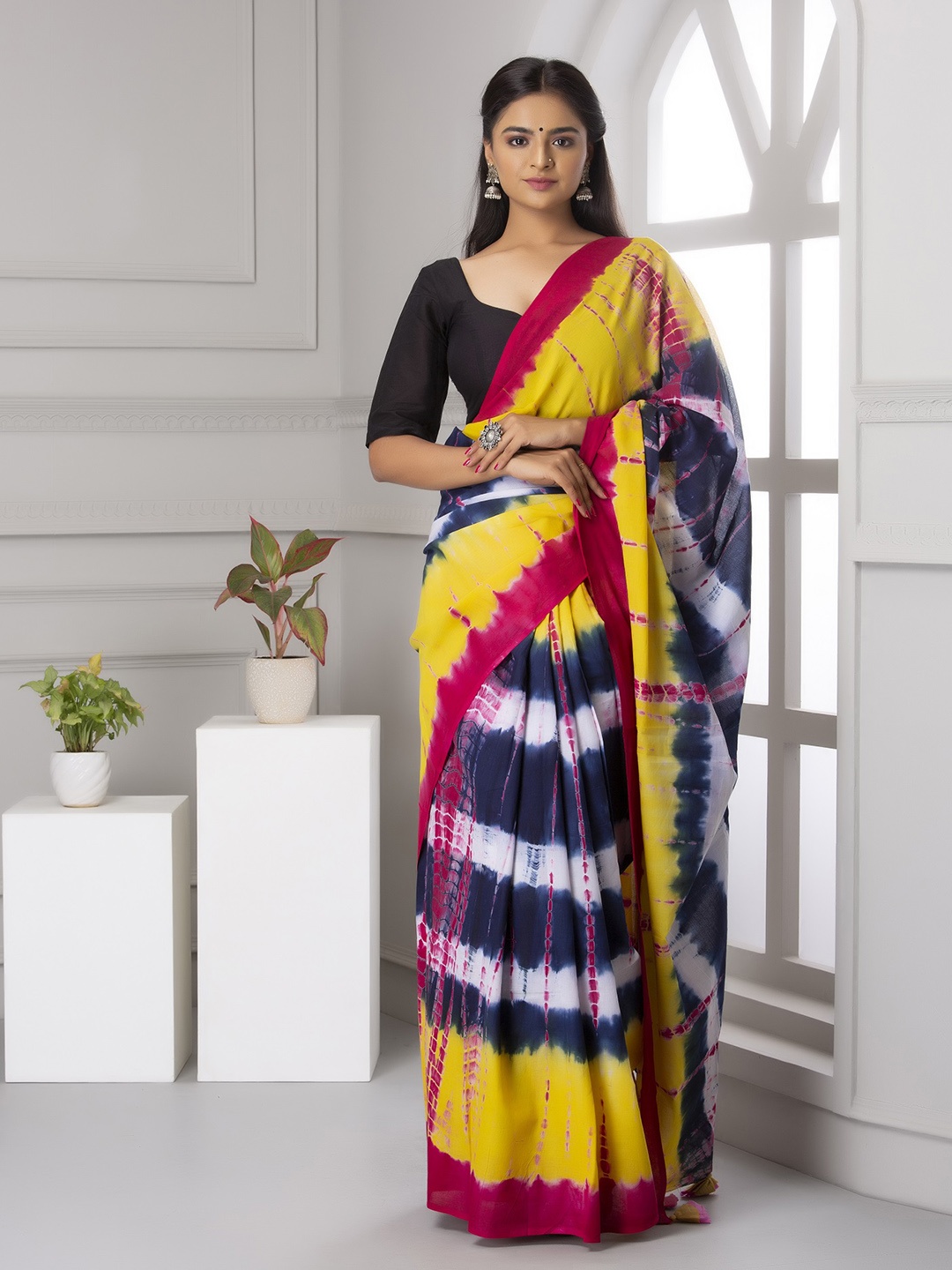 

Sanganeri Print Tie and Dye Pure Cotton Saree, Yellow