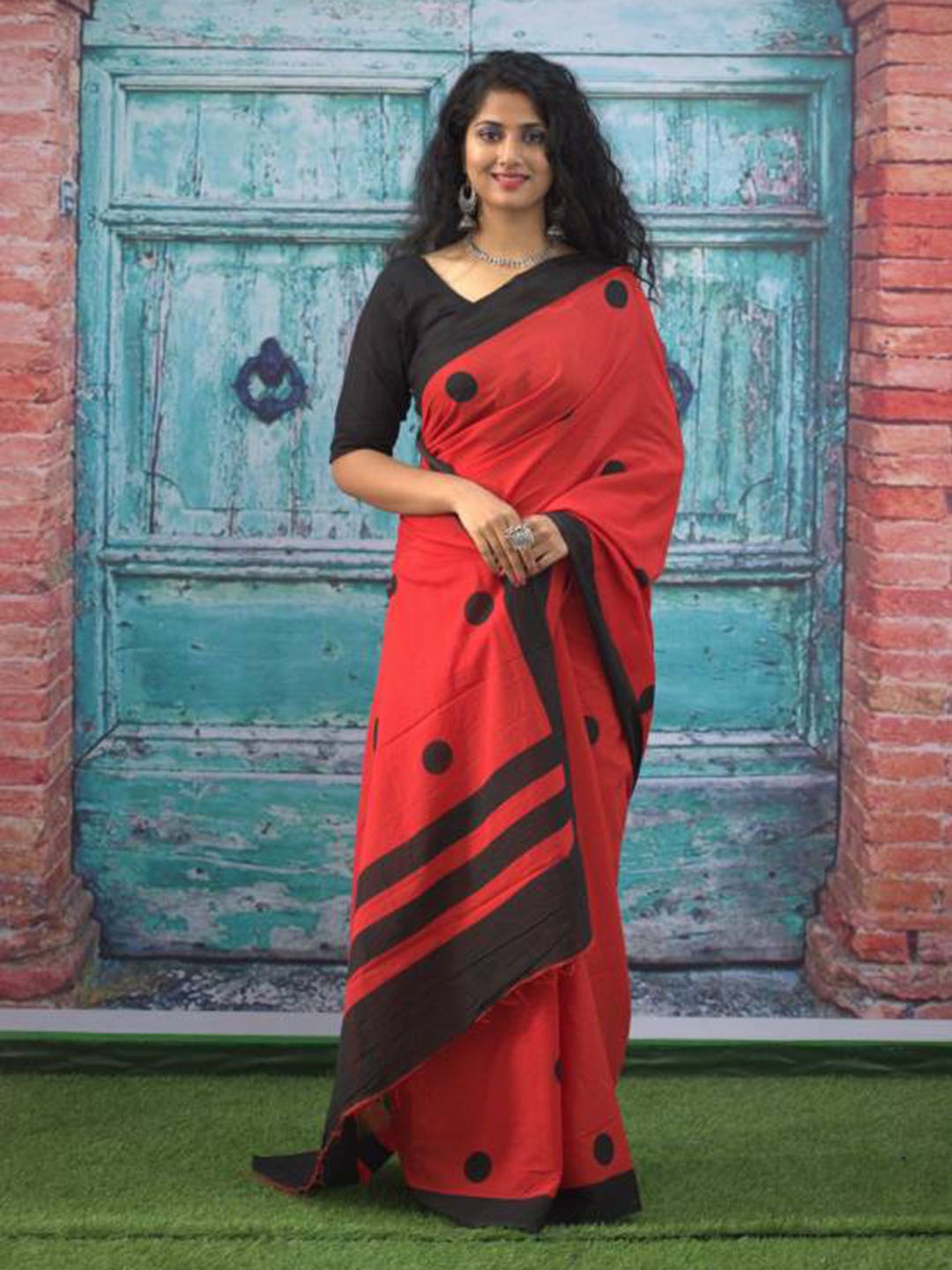 

Sanganeri Printed Polka Dot Pure Cotton Bagru Saree, Red