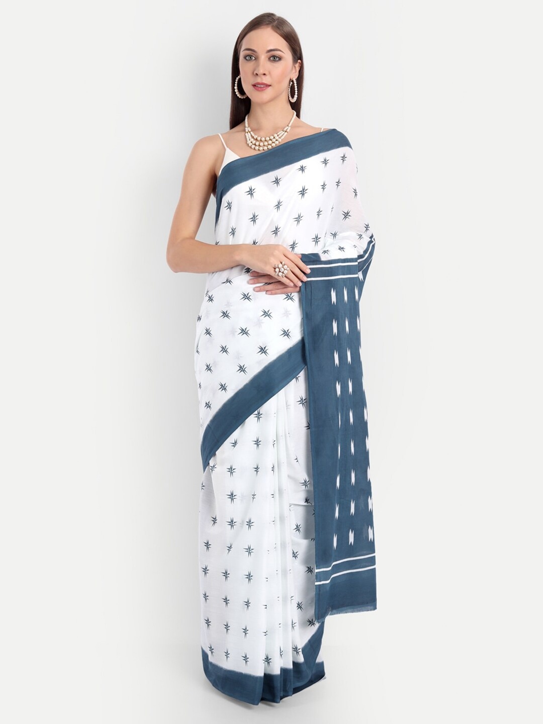 

Sanganeri Print Pure Cotton Block Printed Bagru Saree, White