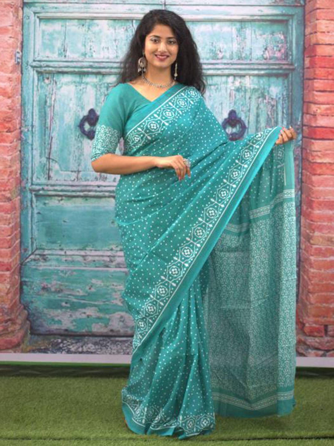 

Sanganeri Print Polka Dot Printed Pure Cotton Bagru Saree, Turquoise blue