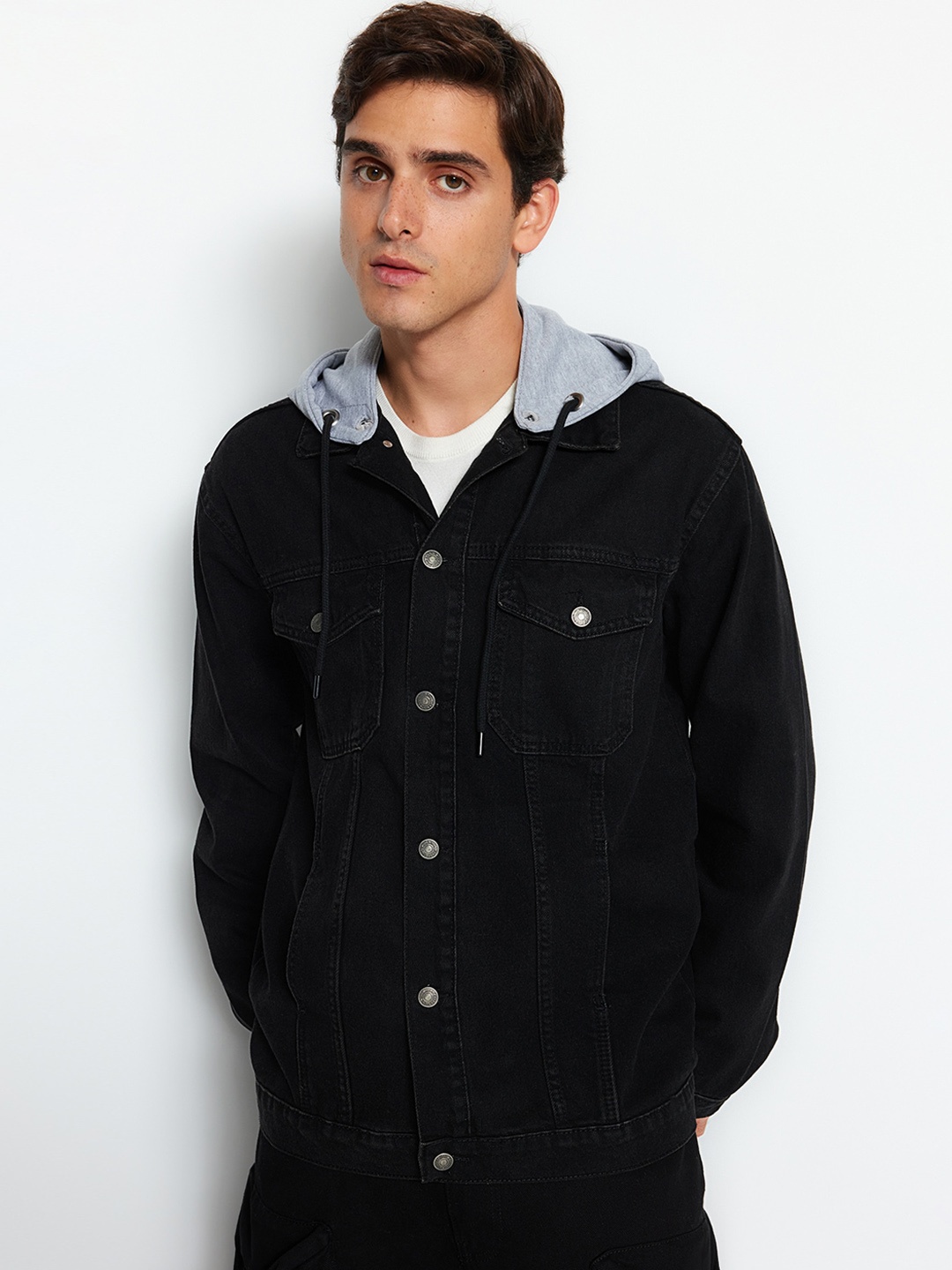 

Trendyol Hooded Pure Cotton Denim Jacket, Black