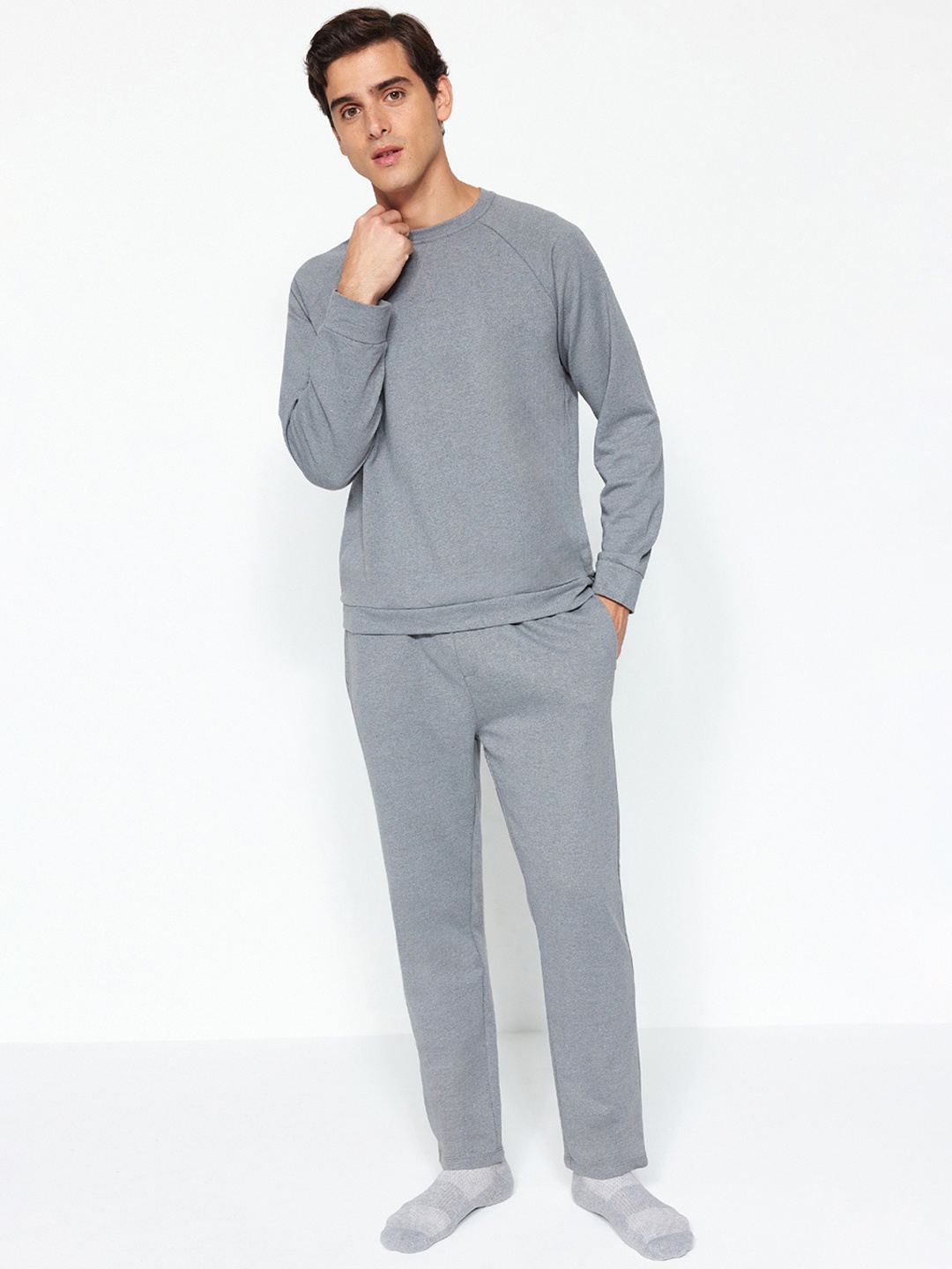 

Trendyol Round Neck Long Sleeved Night suit, Grey