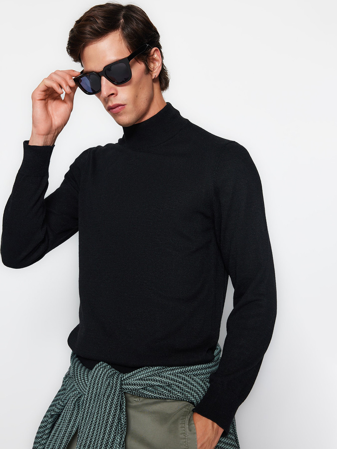 

Trendyol Turtle Neck Pullover, Black