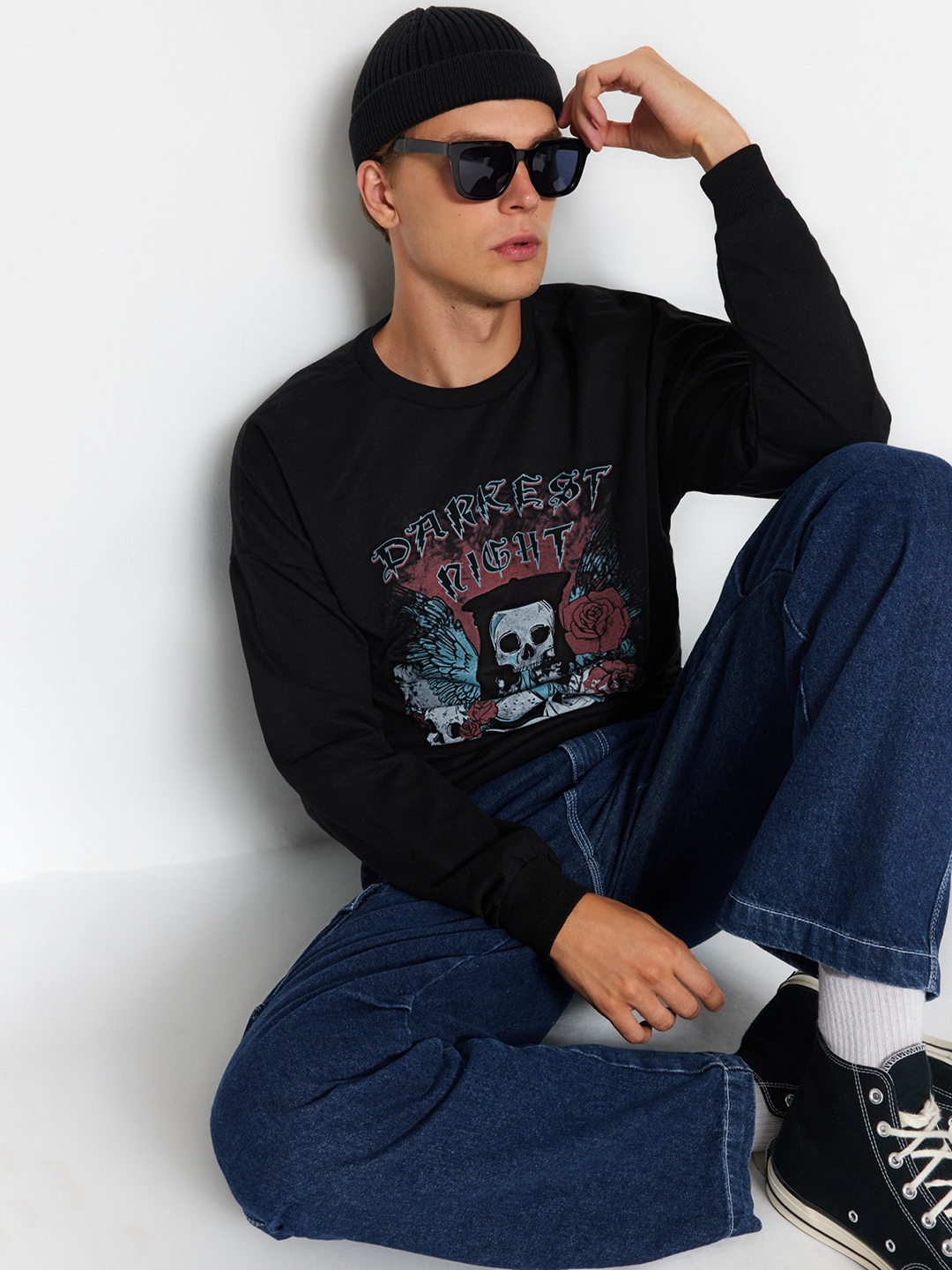 

Trendyol Graphic Printed Sweatshirt, Black