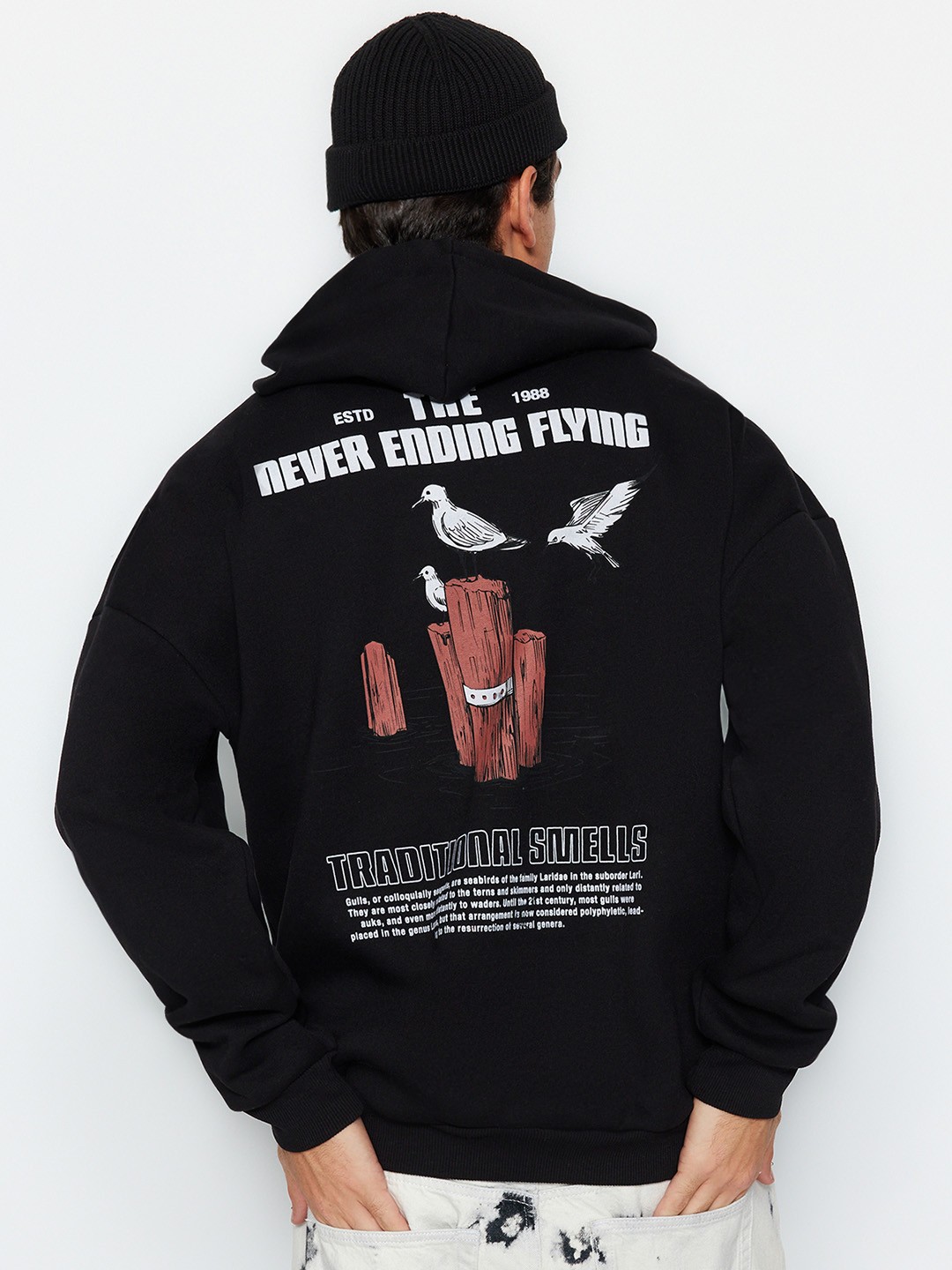 

Trendyol Typography Printed Drop Shoulder Sleeves Hooded Pullover, Black