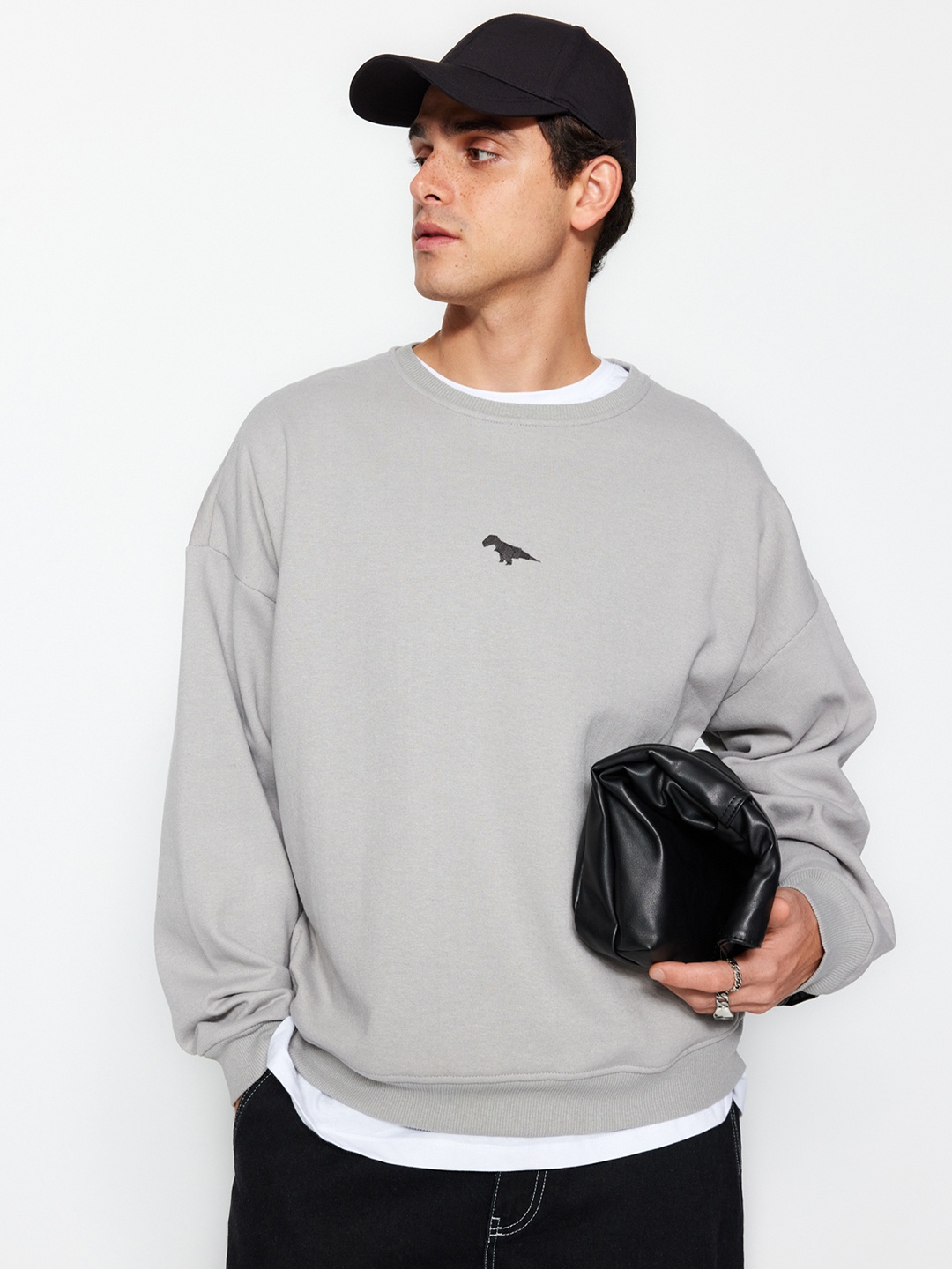 

Trendyol Drop Shoulder Sleeves Pullover, Grey