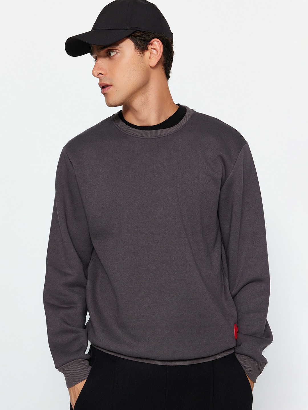 

Trendyol Round Neck Pullover, Grey