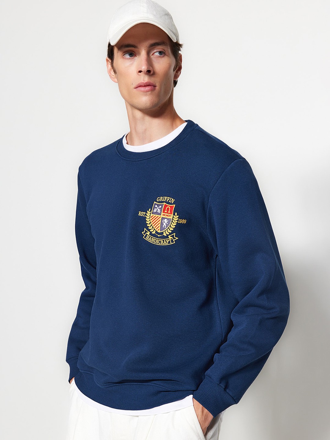 

Trendyol Long Sleeves Pullover, Navy blue