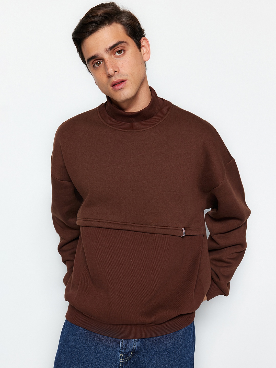 

Trendyol High Neck Pullover, Brown