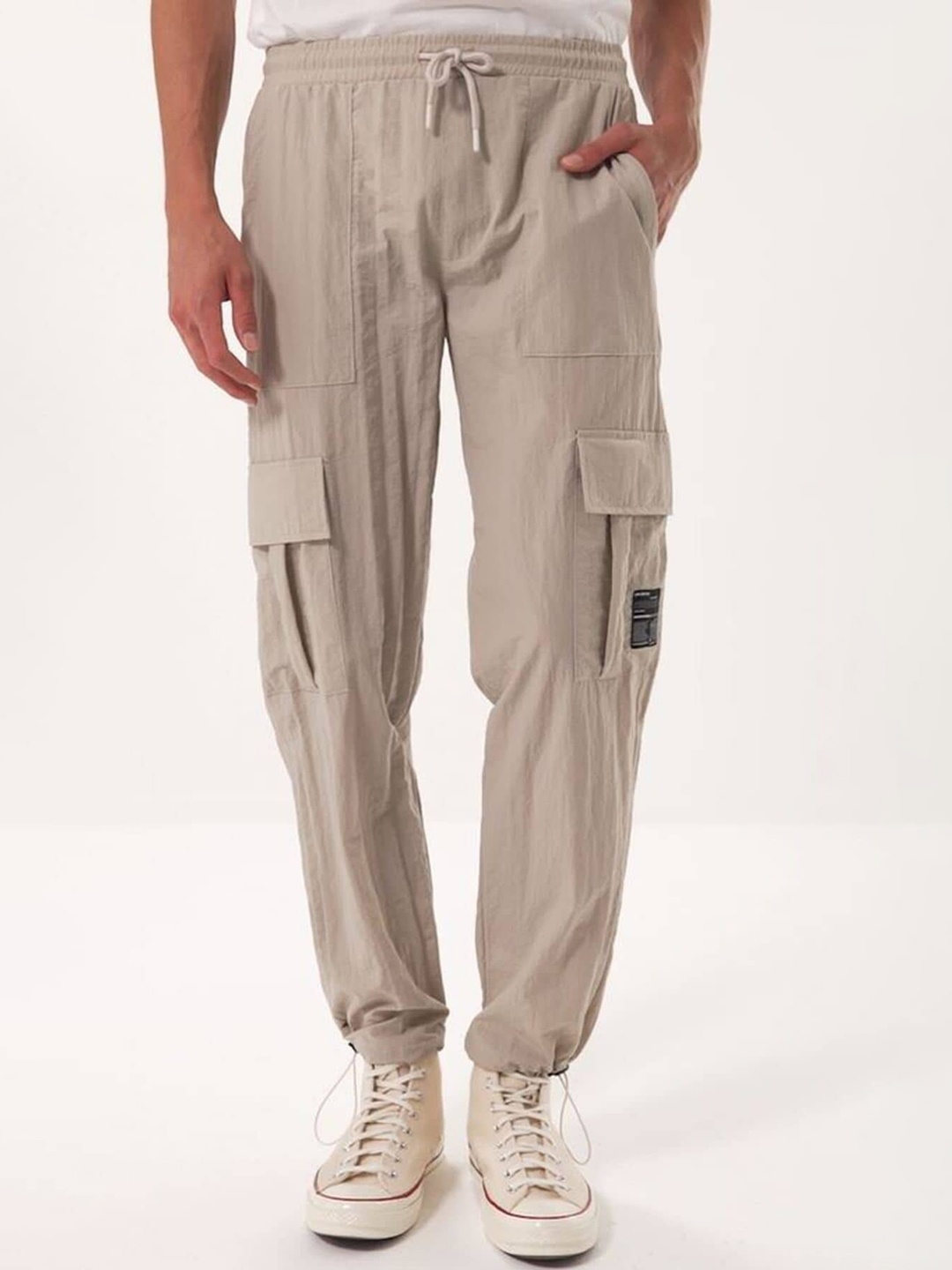 

Trendyol Men Mid-Rise Joggers Trousers, Beige