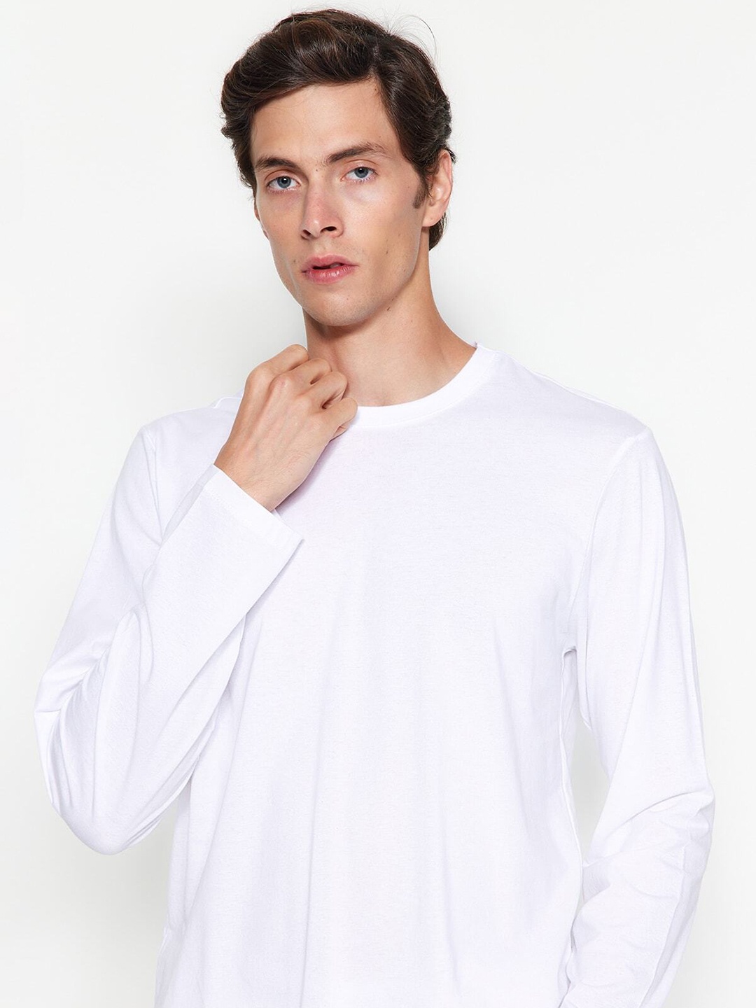 

Trendyol Round Neck Cotton T-shirt, White