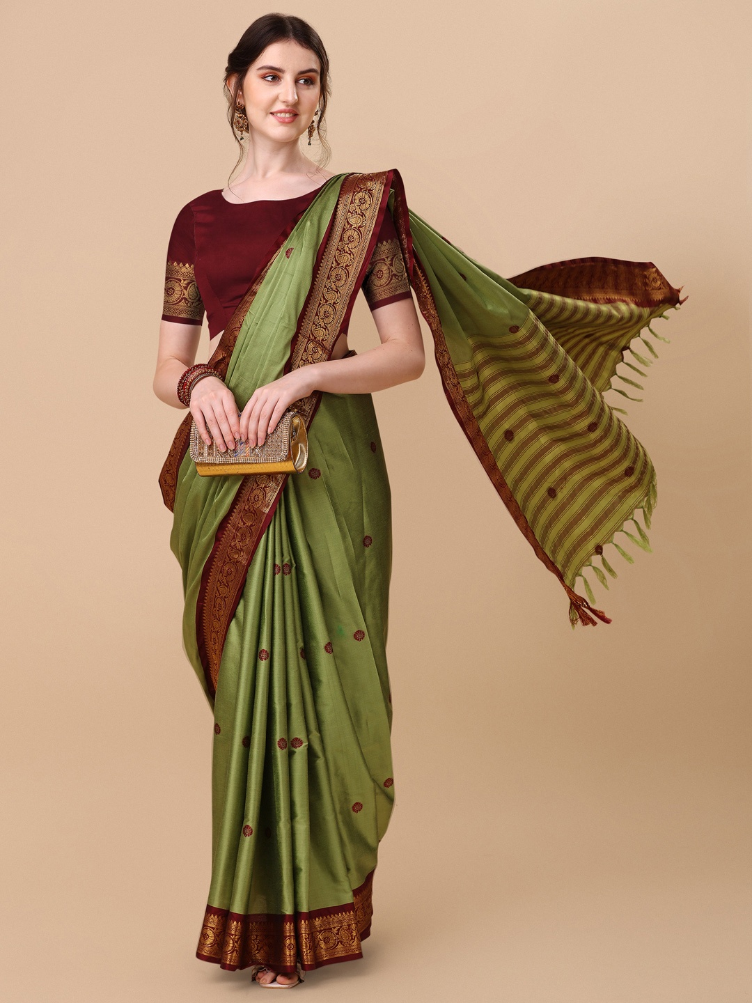 

SILKWEAR Ethnic Motifs Woven Design Zari Silk Cotton Kanjeevaram Saree, Green