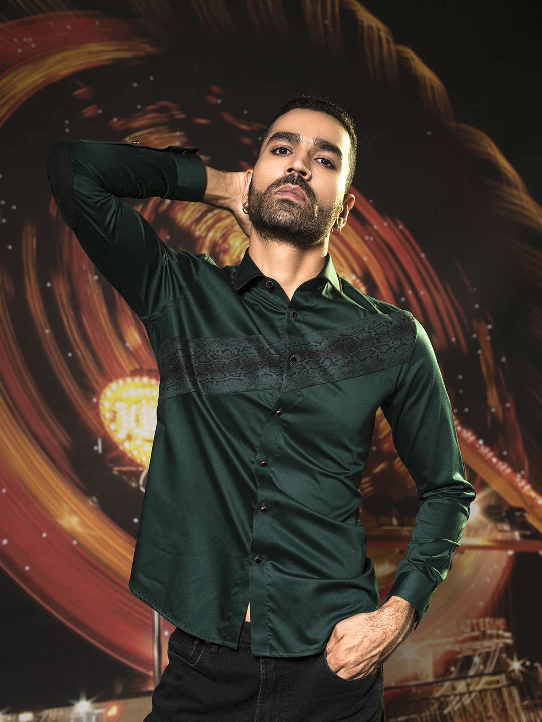 

ABKASA Animal Printed Spread Collar Slim Fit Cotton Casual Shirt, Green
