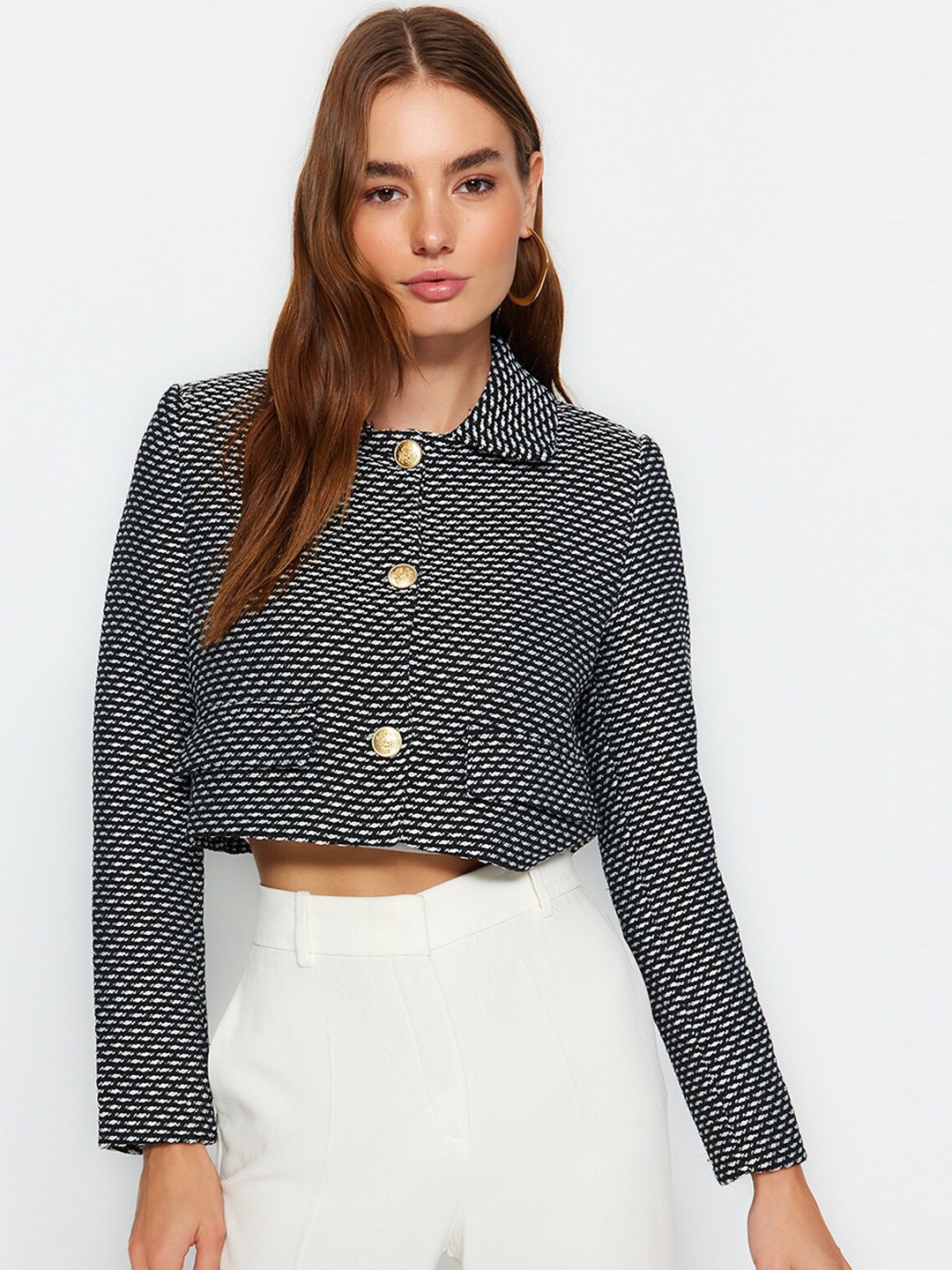 

Trendyol Abstract Printed Crop Tailored Jacket, Black