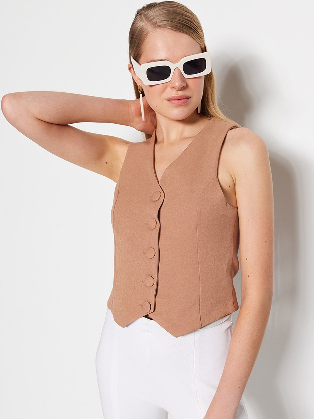 

Trendyol Collarless Crop Tailored Jacket, Beige