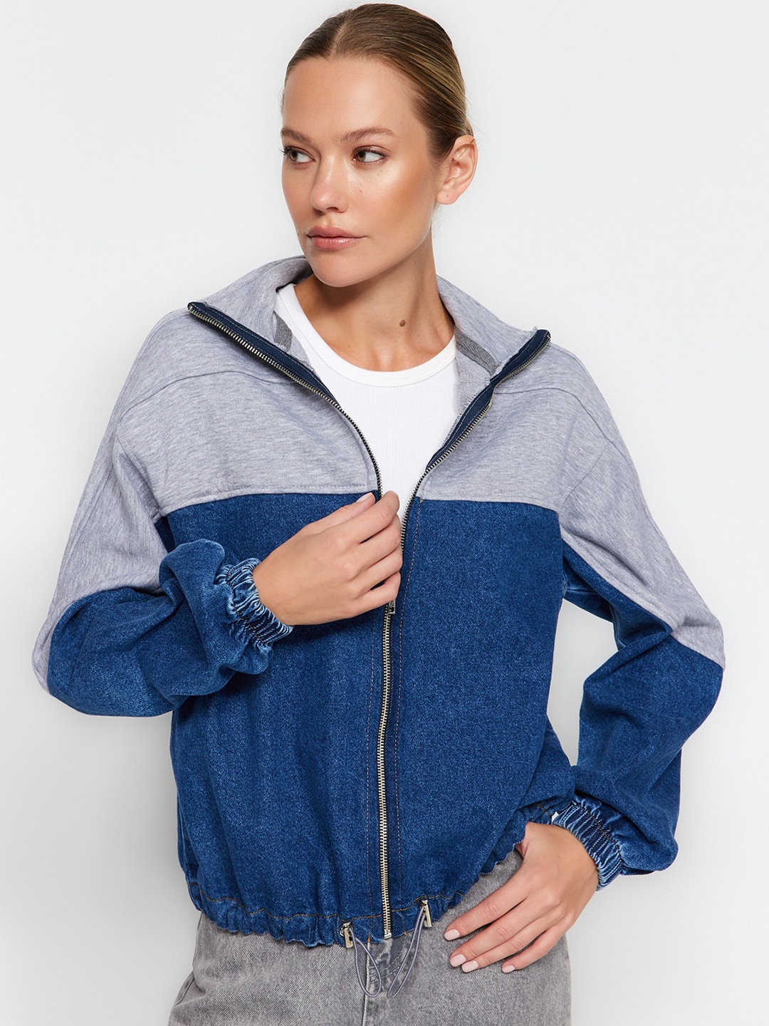 

Trendyol Colourblocked High Neck Pure Cotton Bomber Jacket, Grey