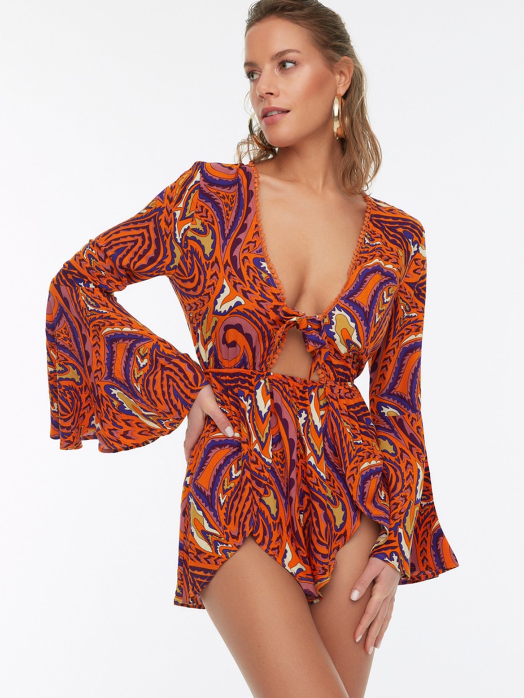 

Trendyol Printed V-Neck Long Sleeves Playsuit, Orange