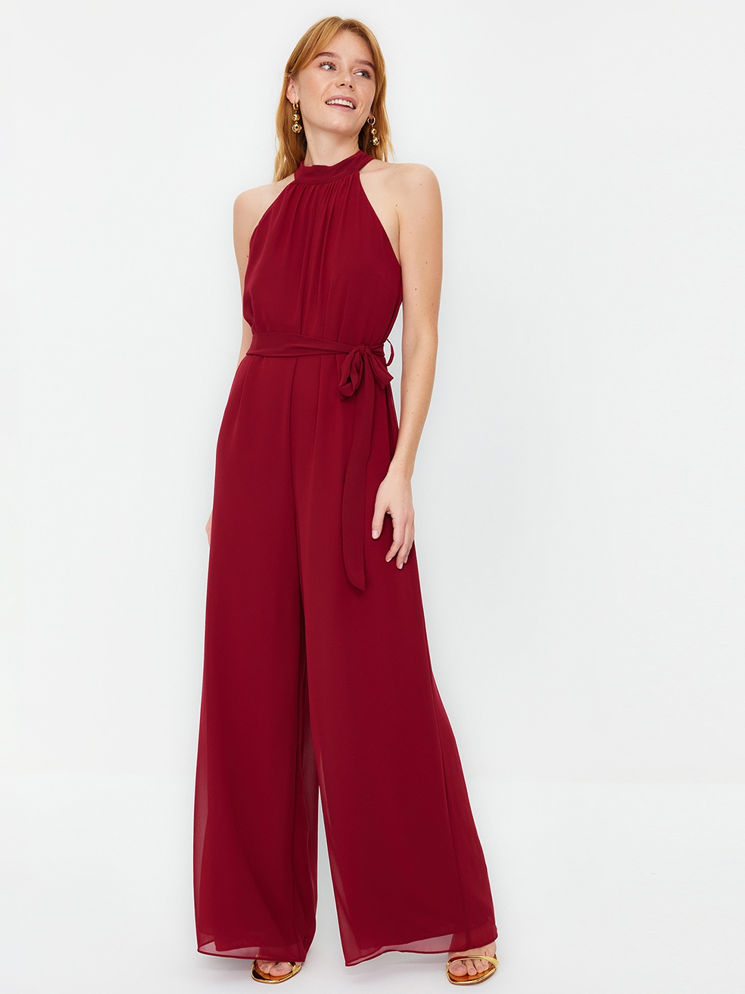 

Trendyol Halter Neck Waist Tie-Ups Basic Jumpsuit, Maroon