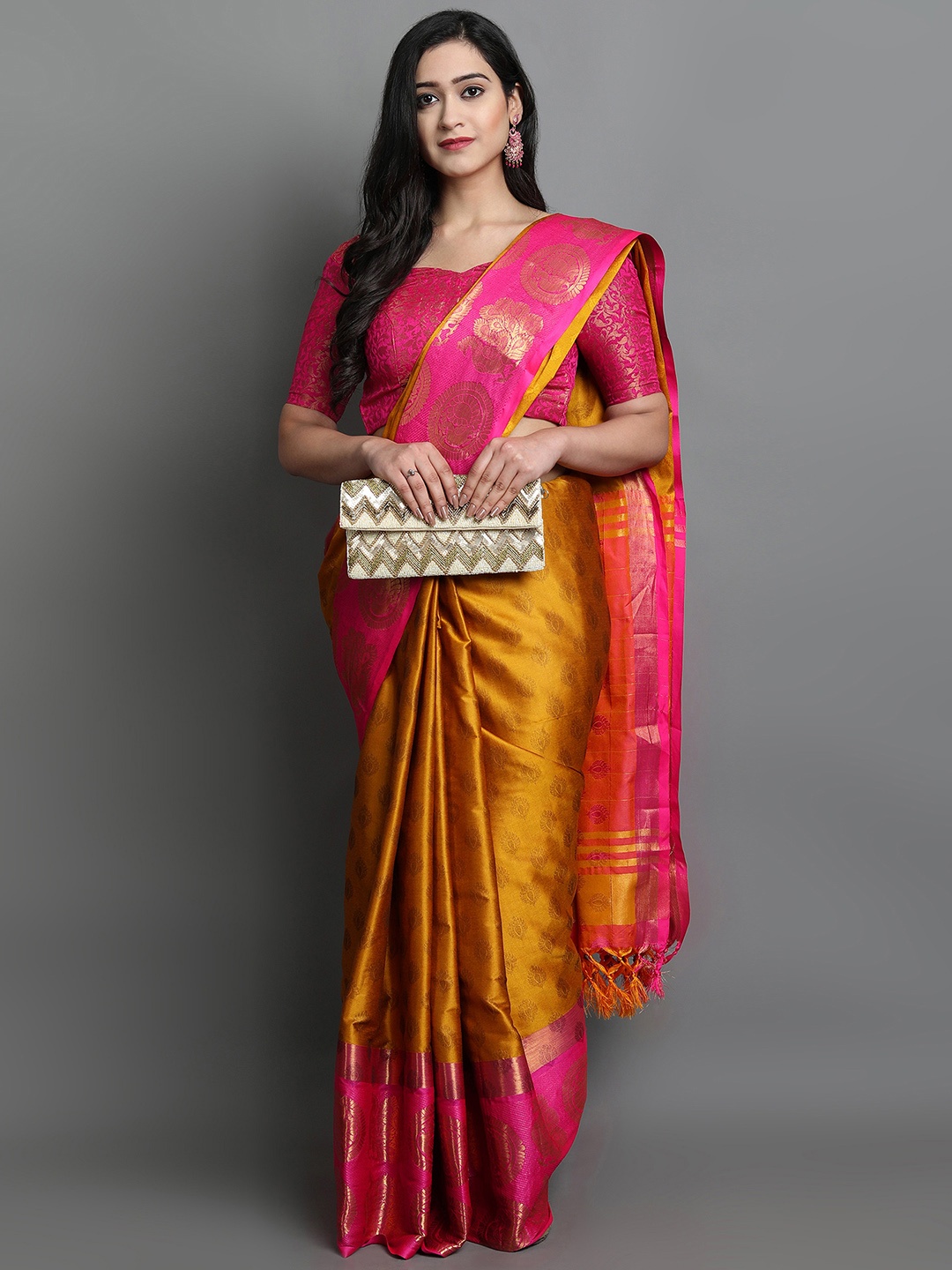 

SILKWEAR Woven Design Zari Silk Cotton Kanjeevaram Saree, Gold