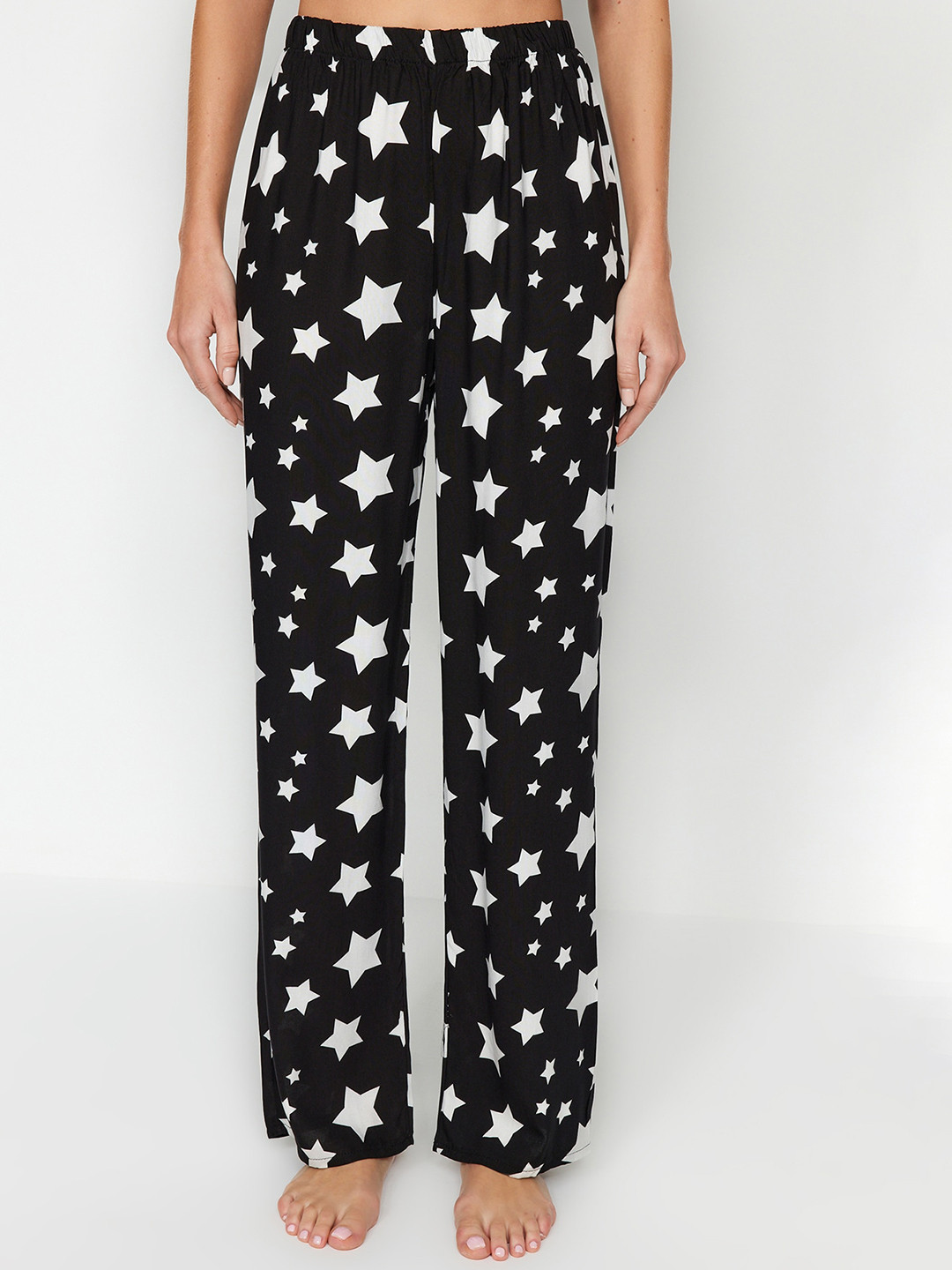 

Trendyol Women Conversational Printed Lounge Pant, Black