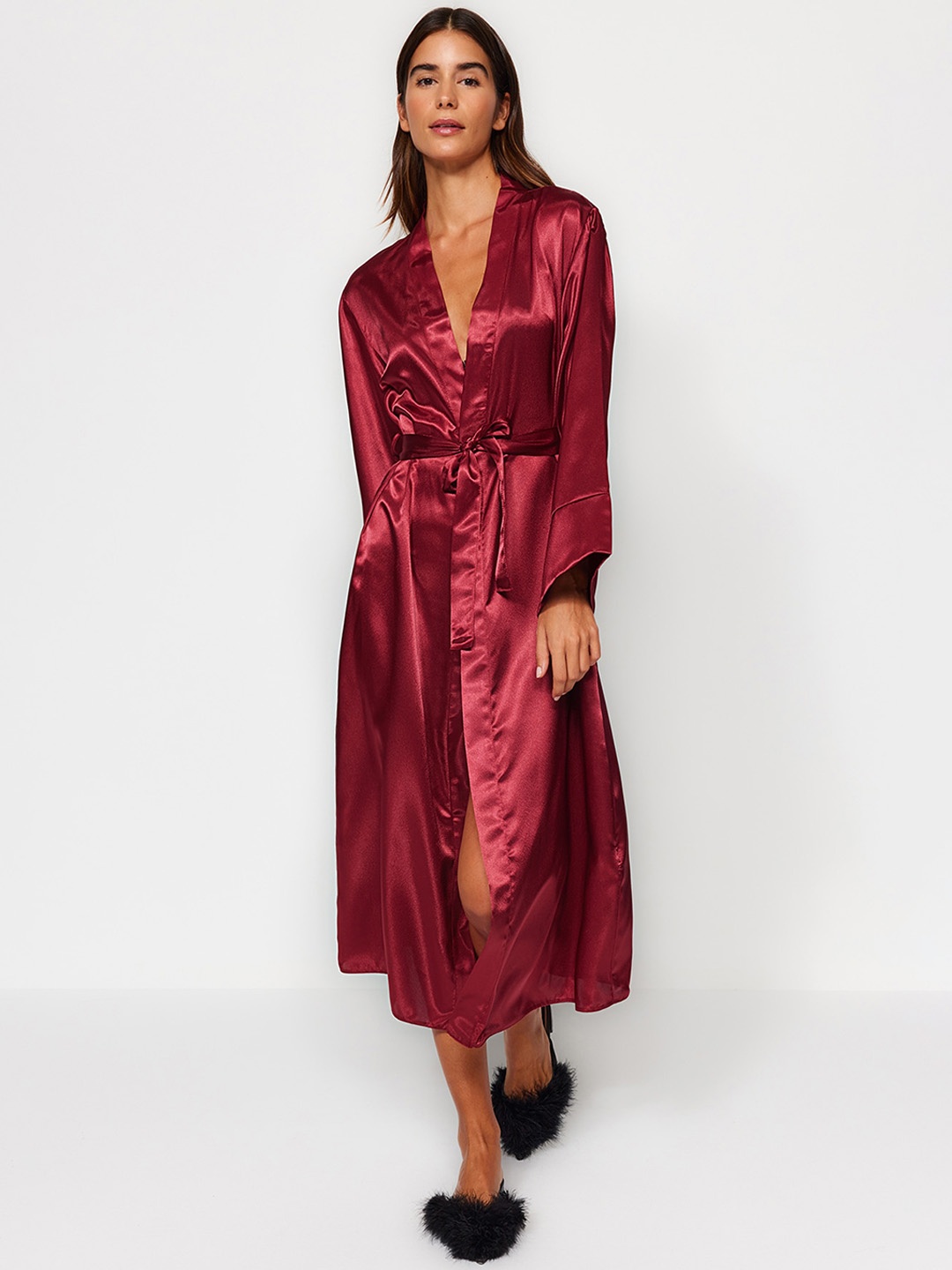 

Trendyol V-Neck Satin Robe, Burgundy
